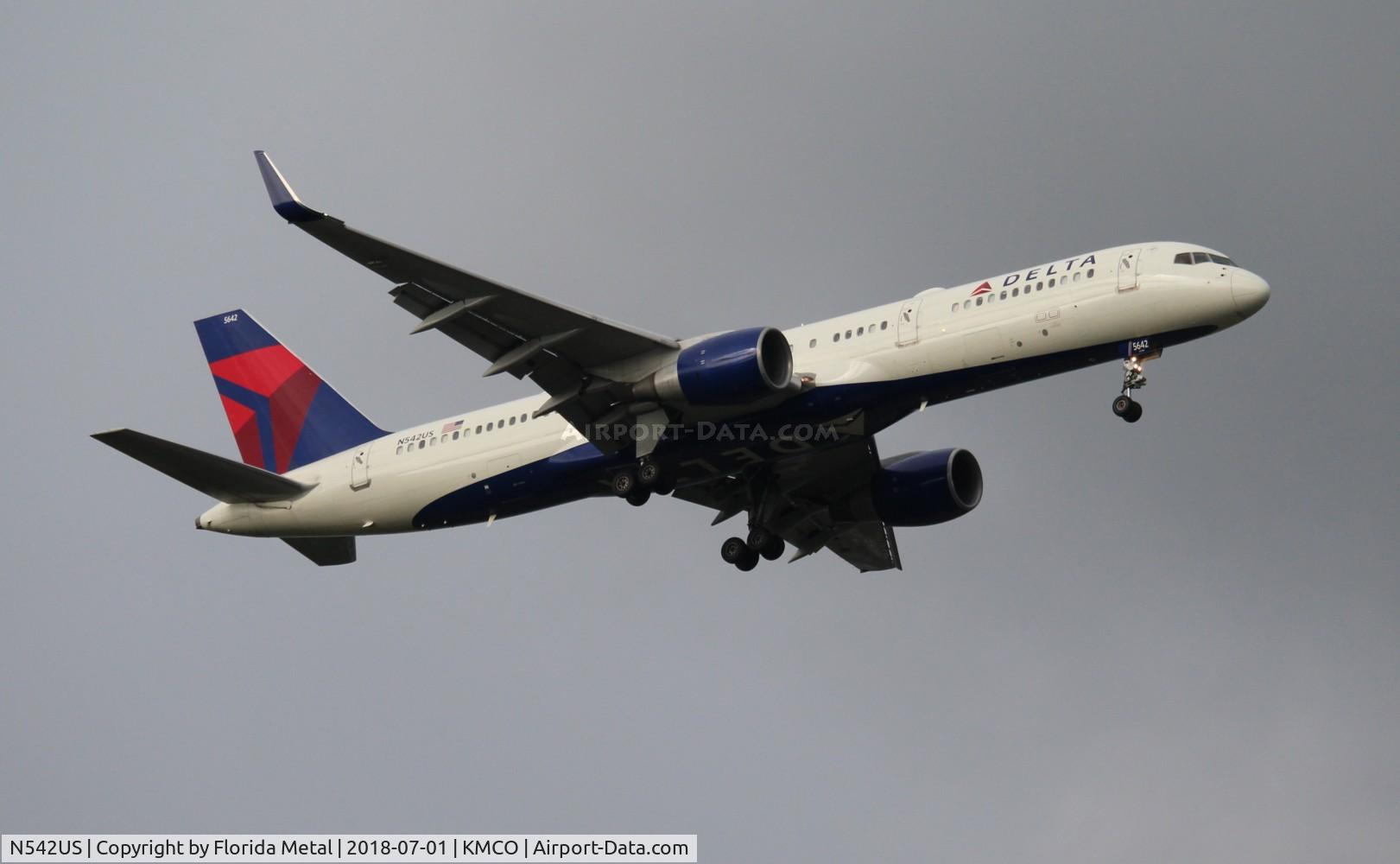 N542US, 1996 Boeing 757-251 C/N 26489, MCO 2018