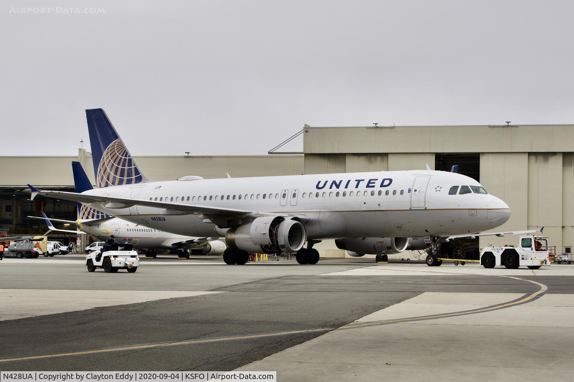 N428UA, 1995 Airbus A320-232 C/N 523, SFO 2020.