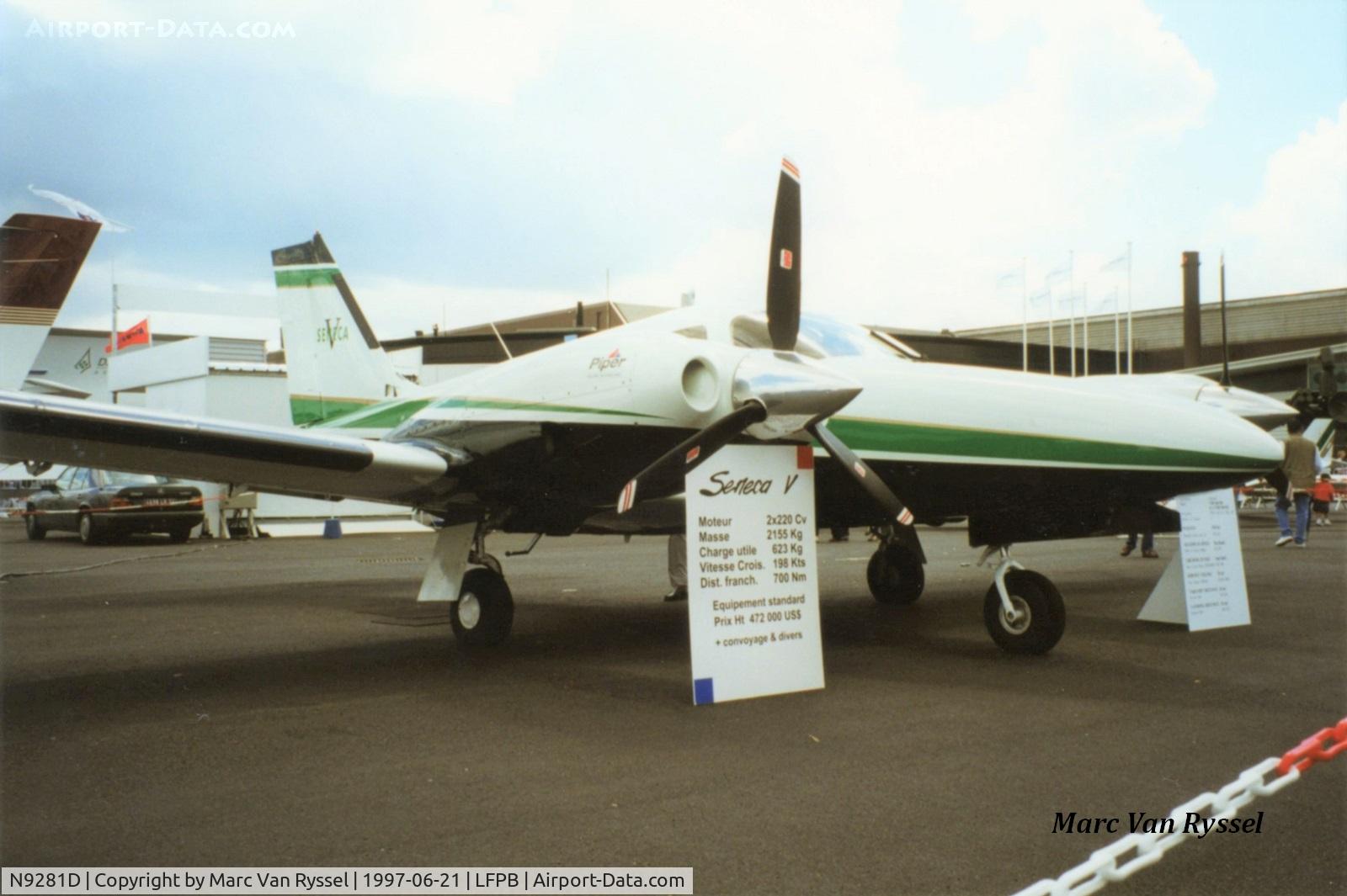 N9281D, 1997 Piper PA-34-220T Seneca V C/N 34-49002, Paris Air Show 1997.