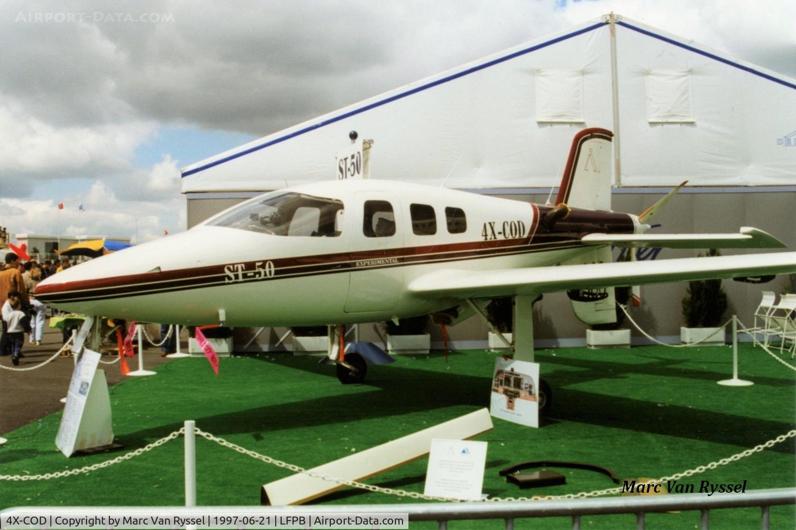 4X-COD, Cirrus ST-50 C/N 001, Paris Air Show 1997. Prototype built by Cirrus Design for Israviation.