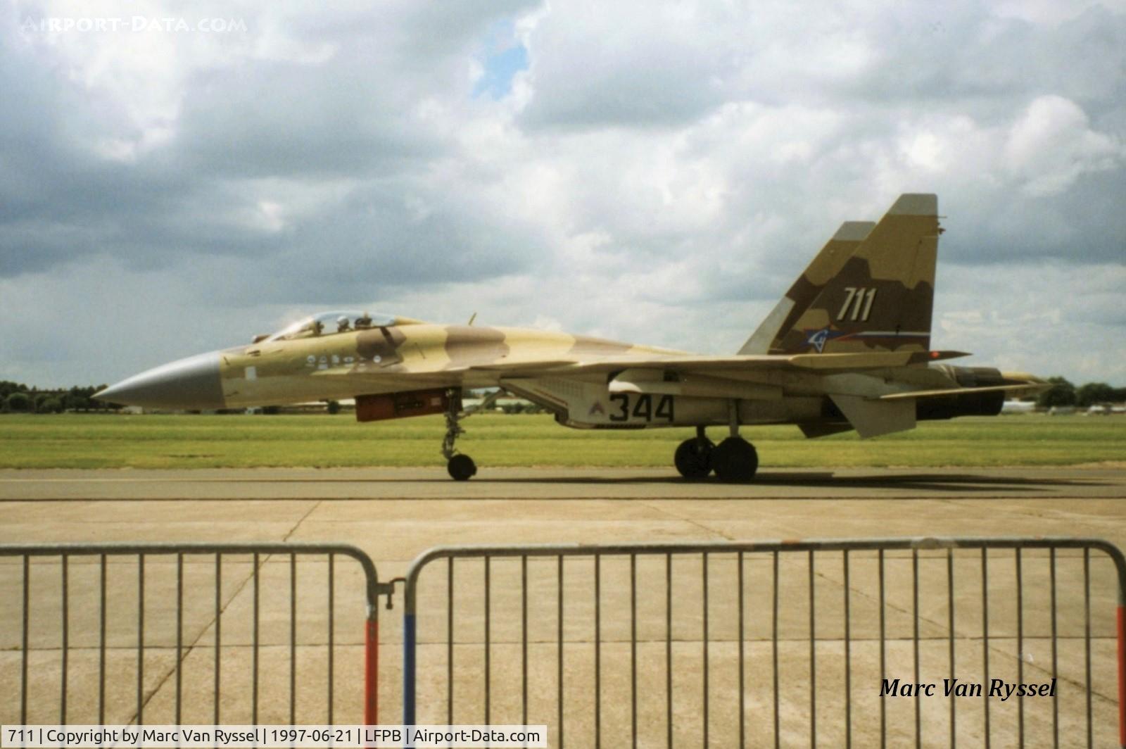 711, Sukhoi Su-37 Flanker C/N 79871011104, 711 at Paris Air Show.