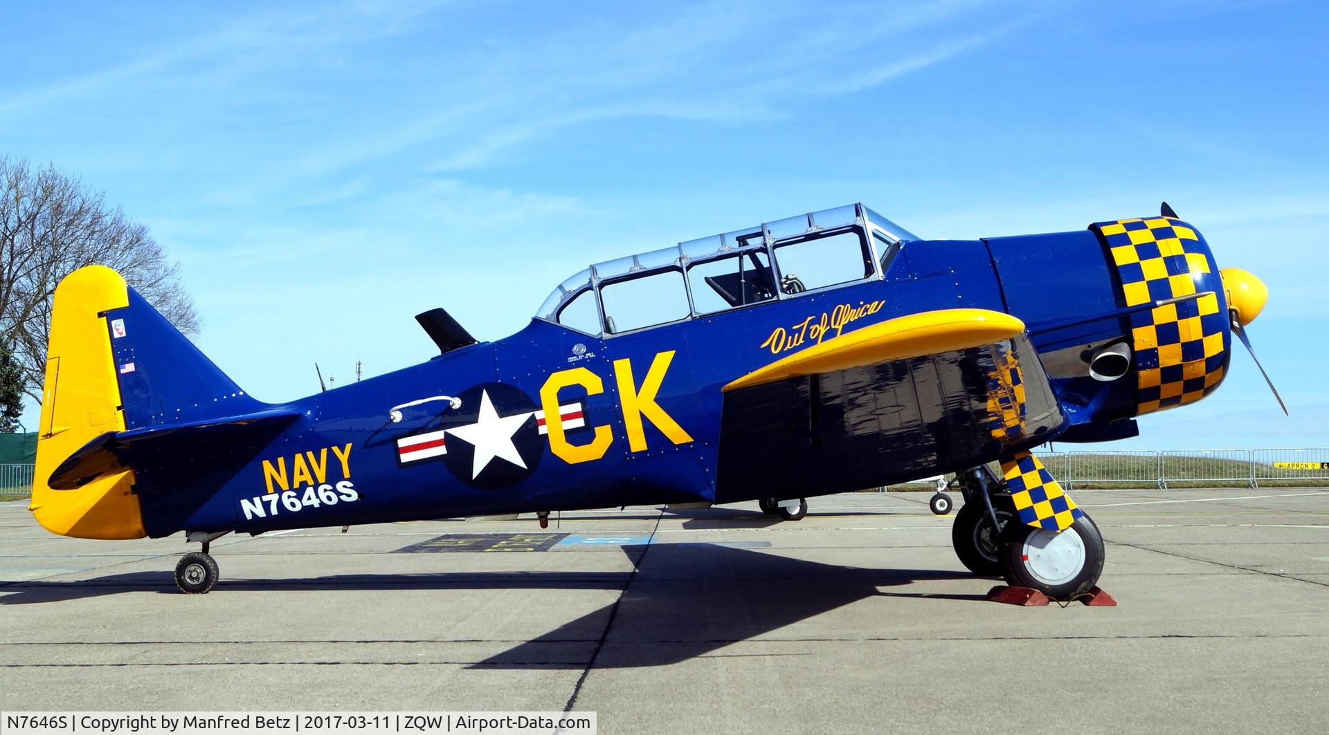 N7646S, North American SNJ-4 Texan C/N 88-13050, Besucher