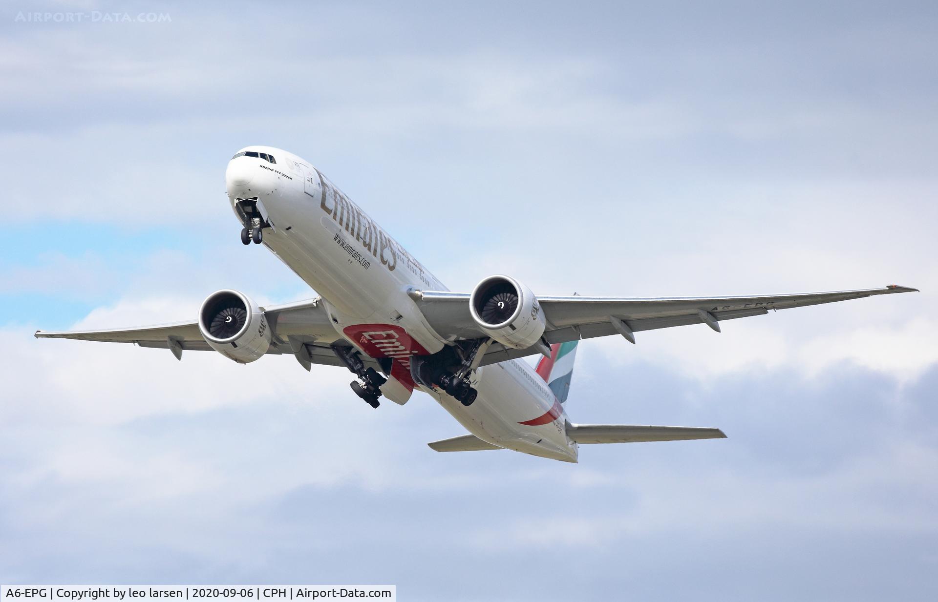 A6-EPG, 2015 Boeing 777-31H/ER C/N 42326, Copenhagen 6.9.2020