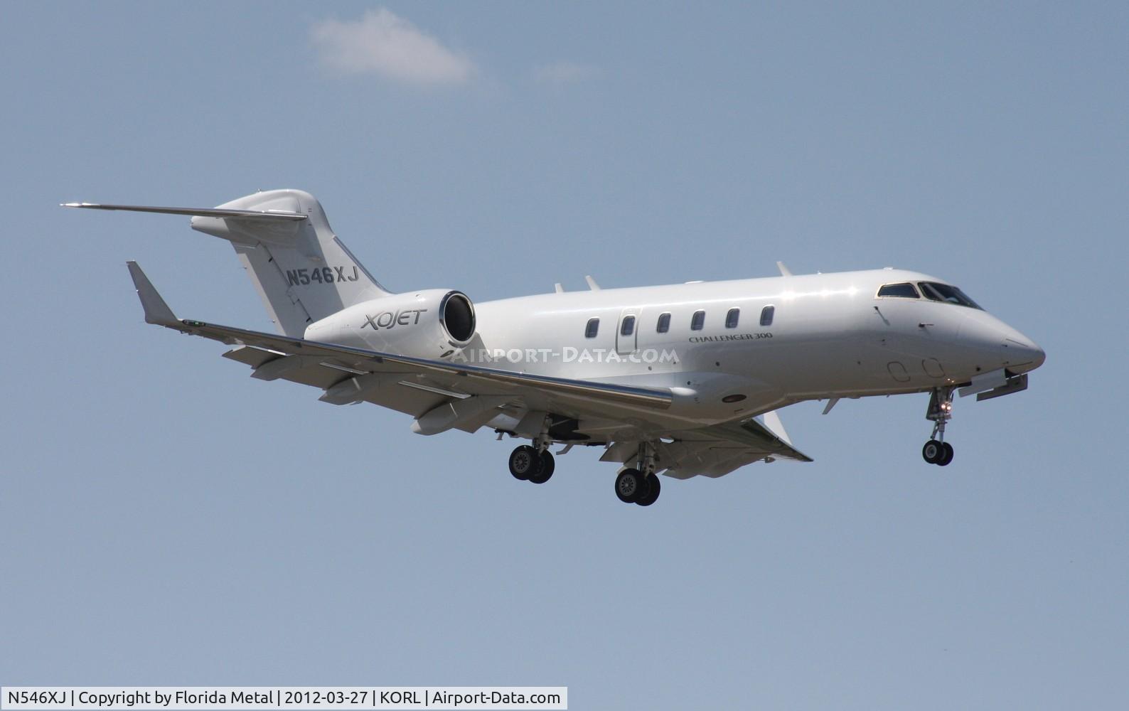 N546XJ, 2009 Bombardier Challenger 300 (BD-100-1A10) C/N 20280, ORL 2012