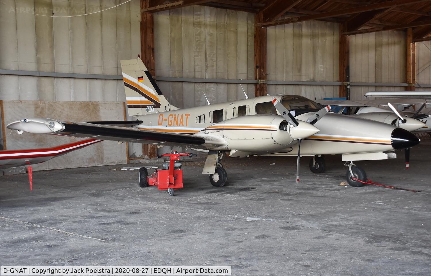 D-GNAT, Piper PA-34-220T Seneca III C/N 34-8133223, Based at Herzogenaurach