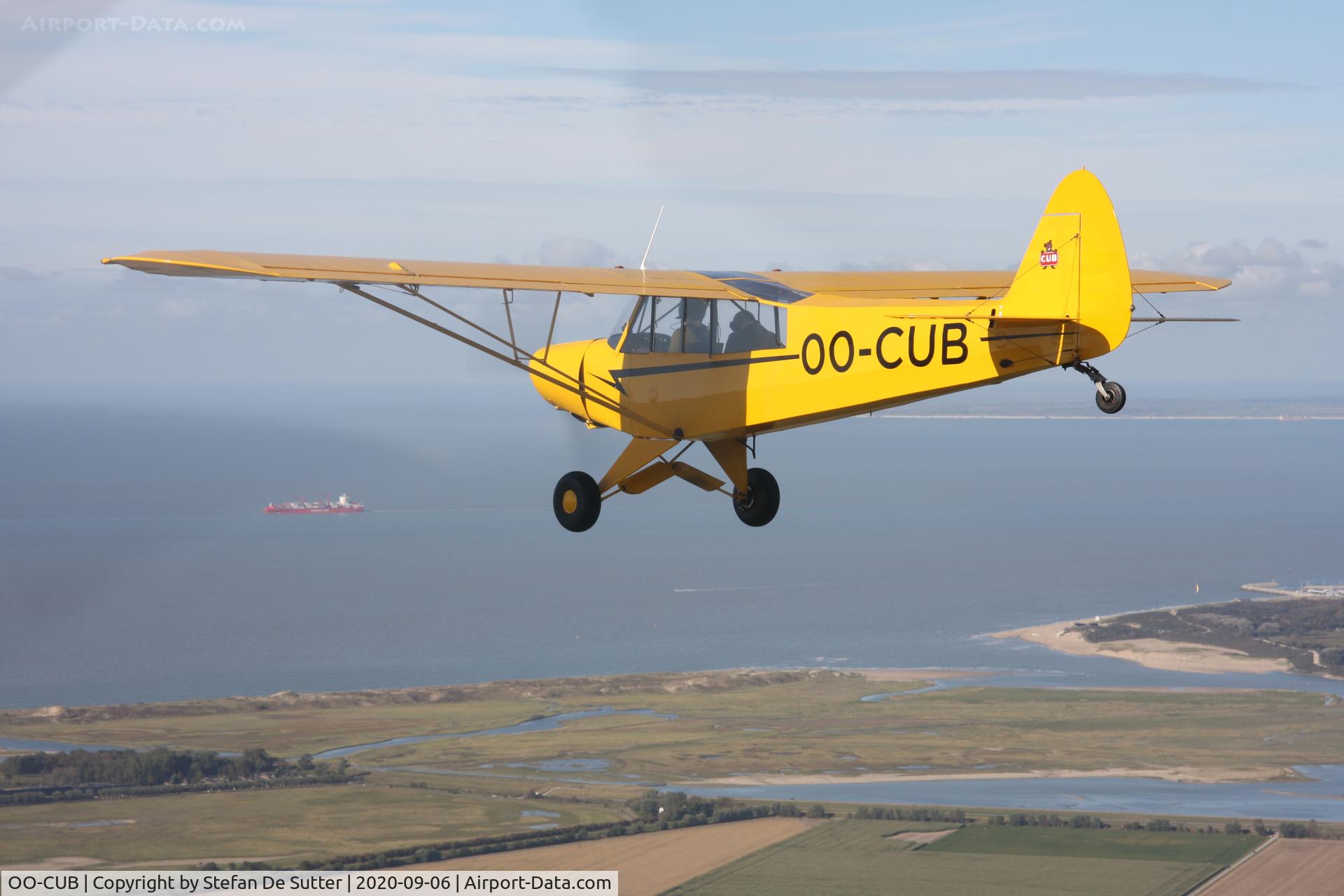 OO-CUB, 1954 Piper L-21B Super Cub (PA-18-135) C/N 18-3535, In formation with G-NETY.
