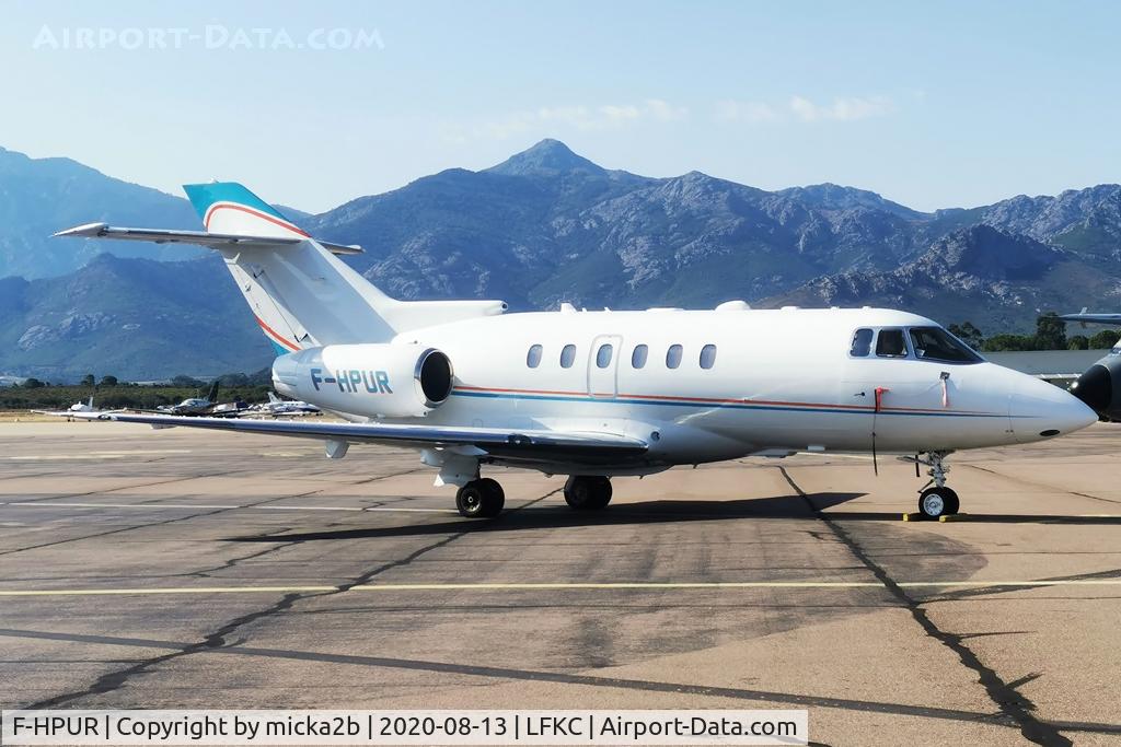 F-HPUR, 2004 Raytheon Hawker 800XP C/N 258673, Parked