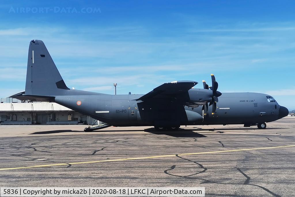 5836, 2017 Lockheed Martin C-130J-30 Hercules C/N 382-5836, Parked