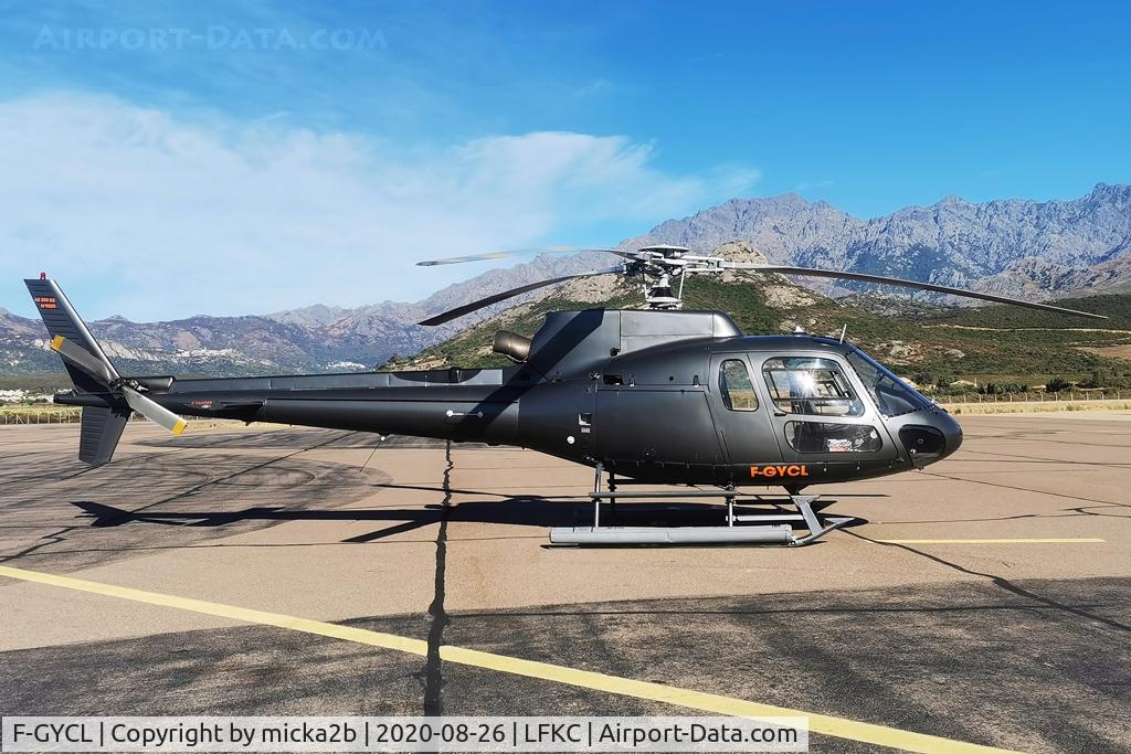 F-GYCL, Eurocopter AS-350B-2 Ecureuil C/N 9025, Parked