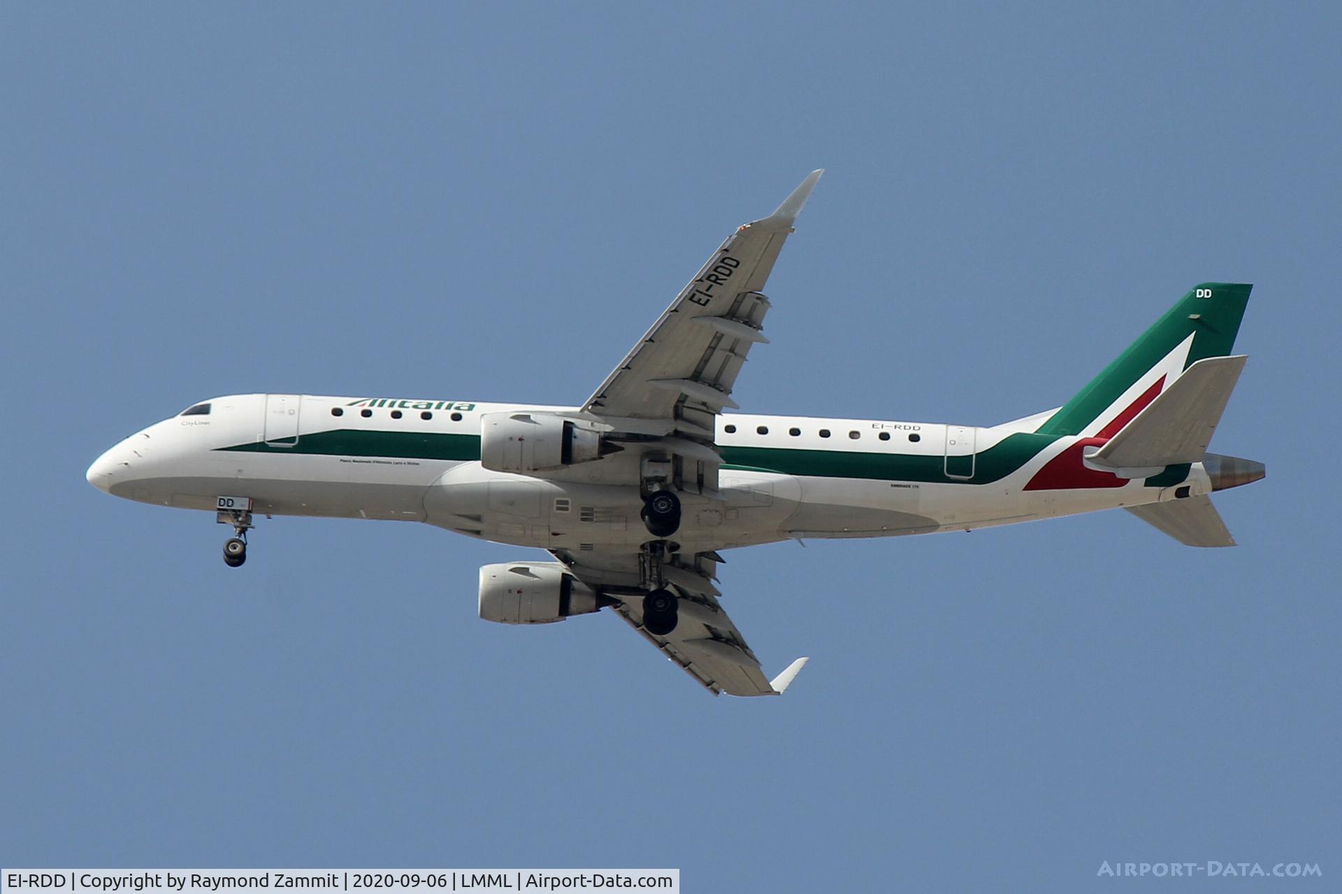 EI-RDD, 2013 Embraer 175LR (ERJ-170-200LR) C/N 17000334, Embraer ERJ-175LR EI-RDD Alitalia
