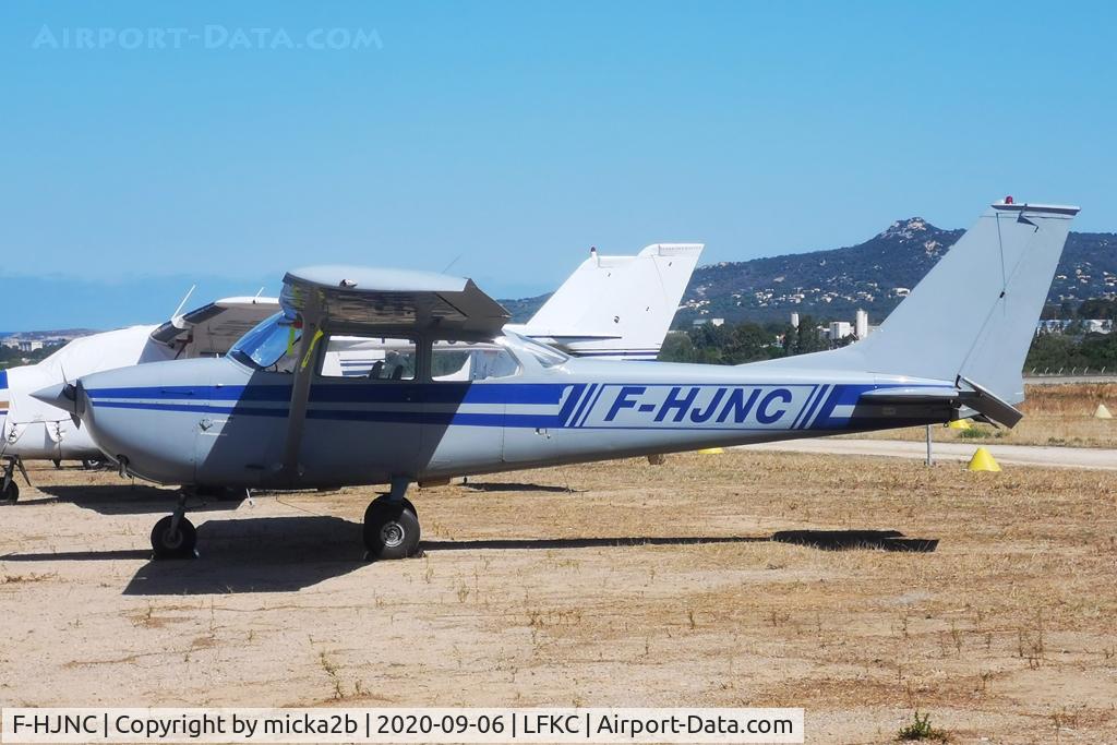 F-HJNC, 1970 Reims F172H Robertson Stol Conversion Skyhawk C/N 0695, Parked