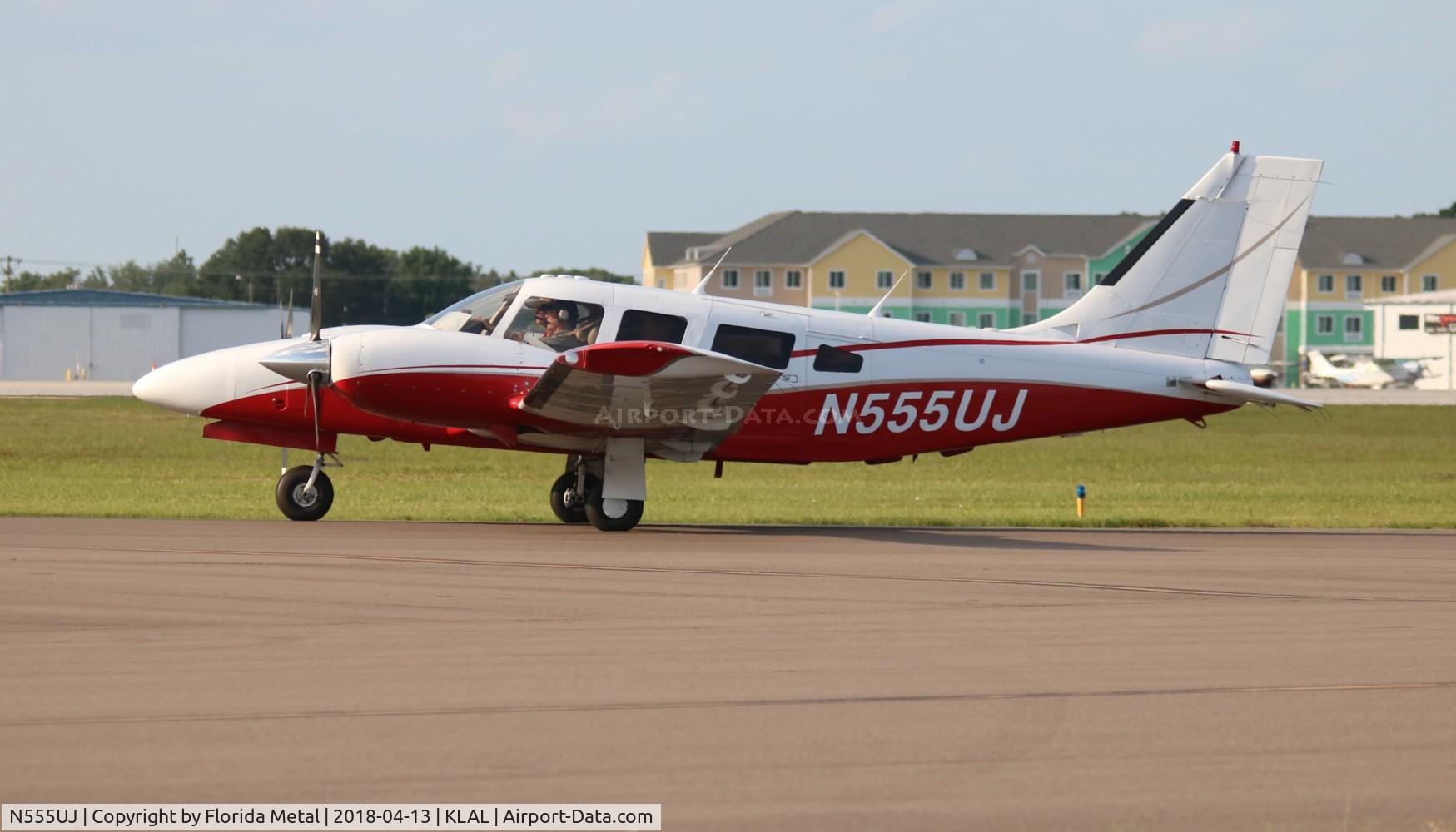 N555UJ, 1984 Piper PA-34-220T Seneca C/N 348433039, SNF 2018