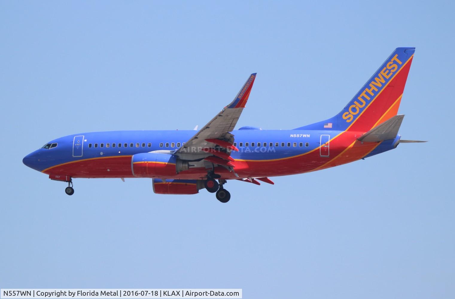 N557WN, 2000 Boeing 737-790 C/N 30166, LAX 2016