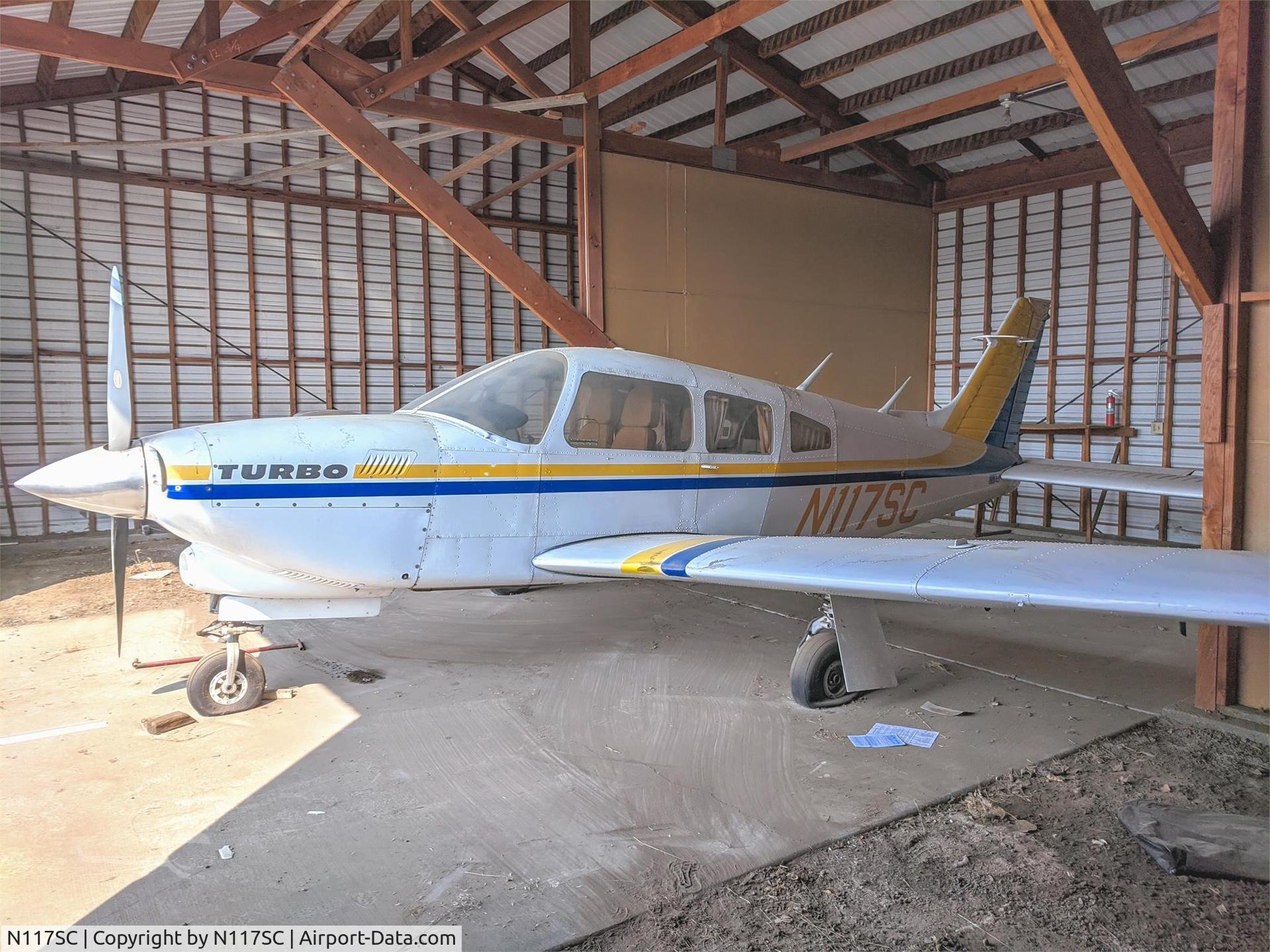 N117SC, 1977 Piper PA-28R-201T Cherokee Arrow III C/N 28R-7703343, 1977 Piper PA-28R-201T
