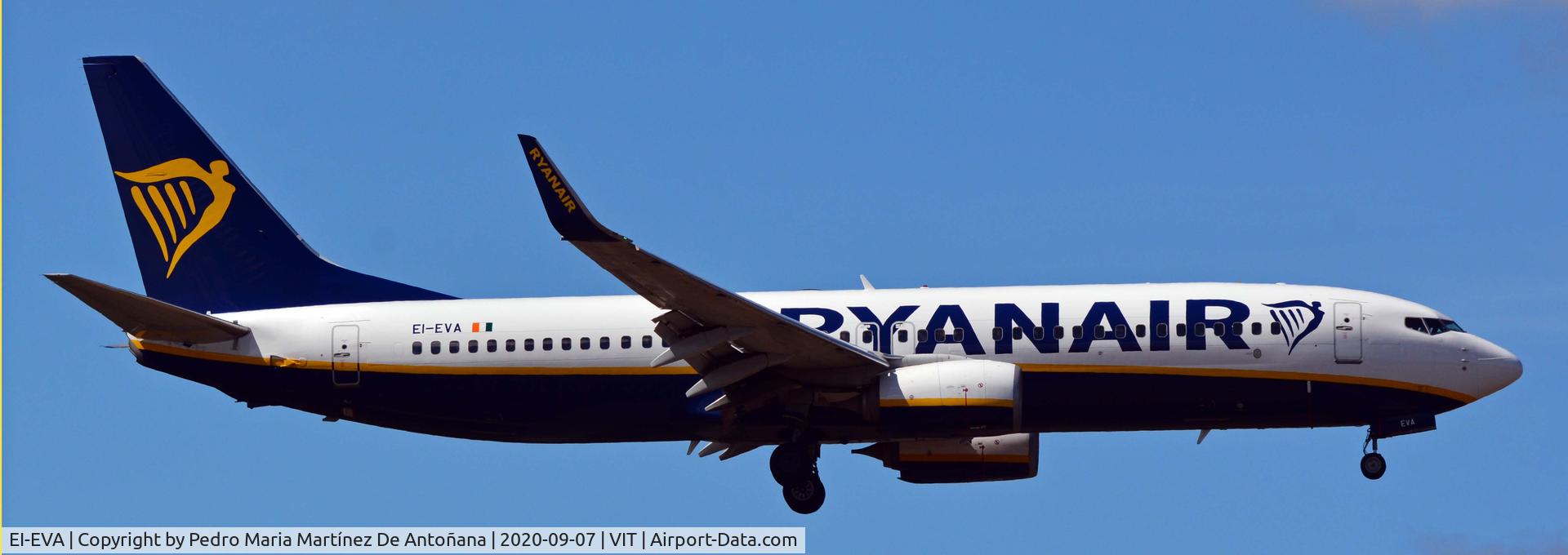 EI-EVA, 2011 Boeing 737-8AS C/N 40288, Aeropuerto de Foronda - Vitoria-Gasteiz - Euskadi - España