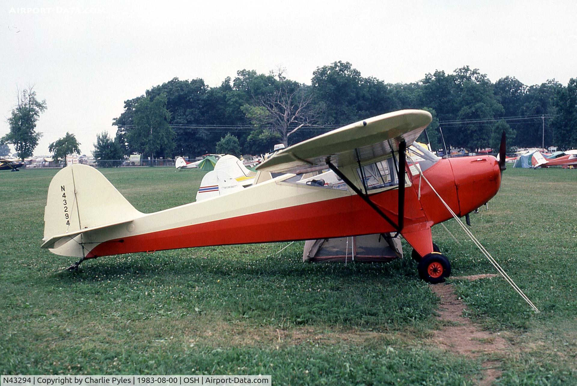 N43294, 1946 Taylorcraft BC12-D C/N 6953, At OSH