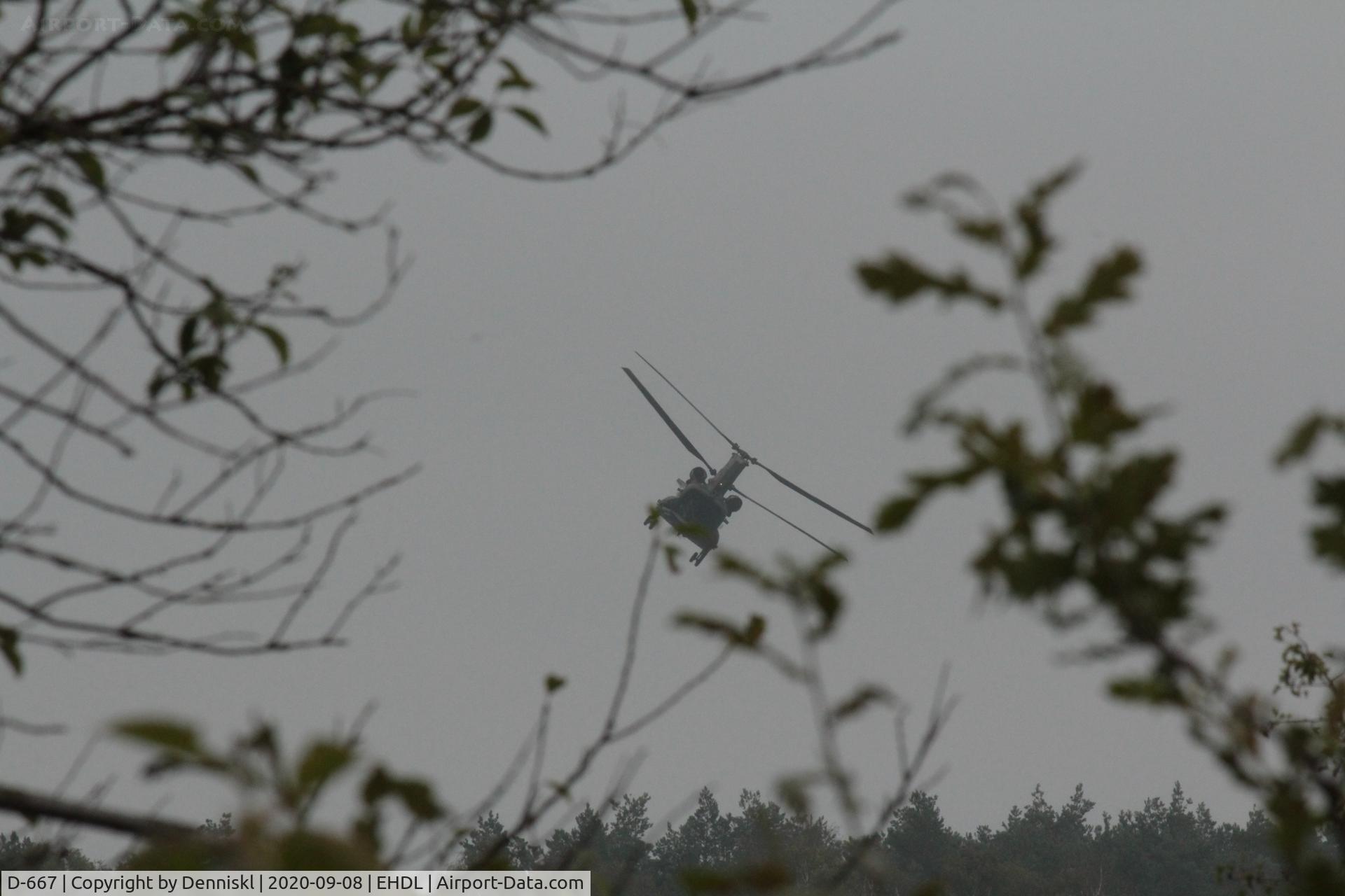 D-667, Boeing CH-47D Chinook C/N M.3667/NL-007, Above Schaarsbergen, near Arnhem, The Netherlands