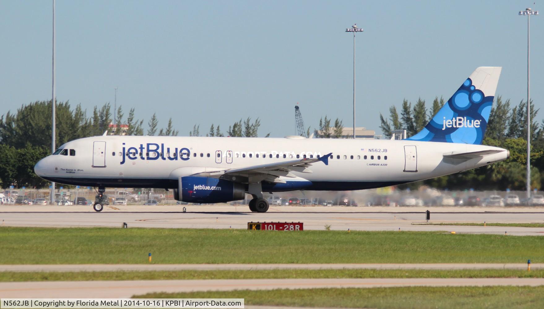 N562JB, 2003 Airbus A320-232 C/N 1948, PBI 2014 O.F.A.