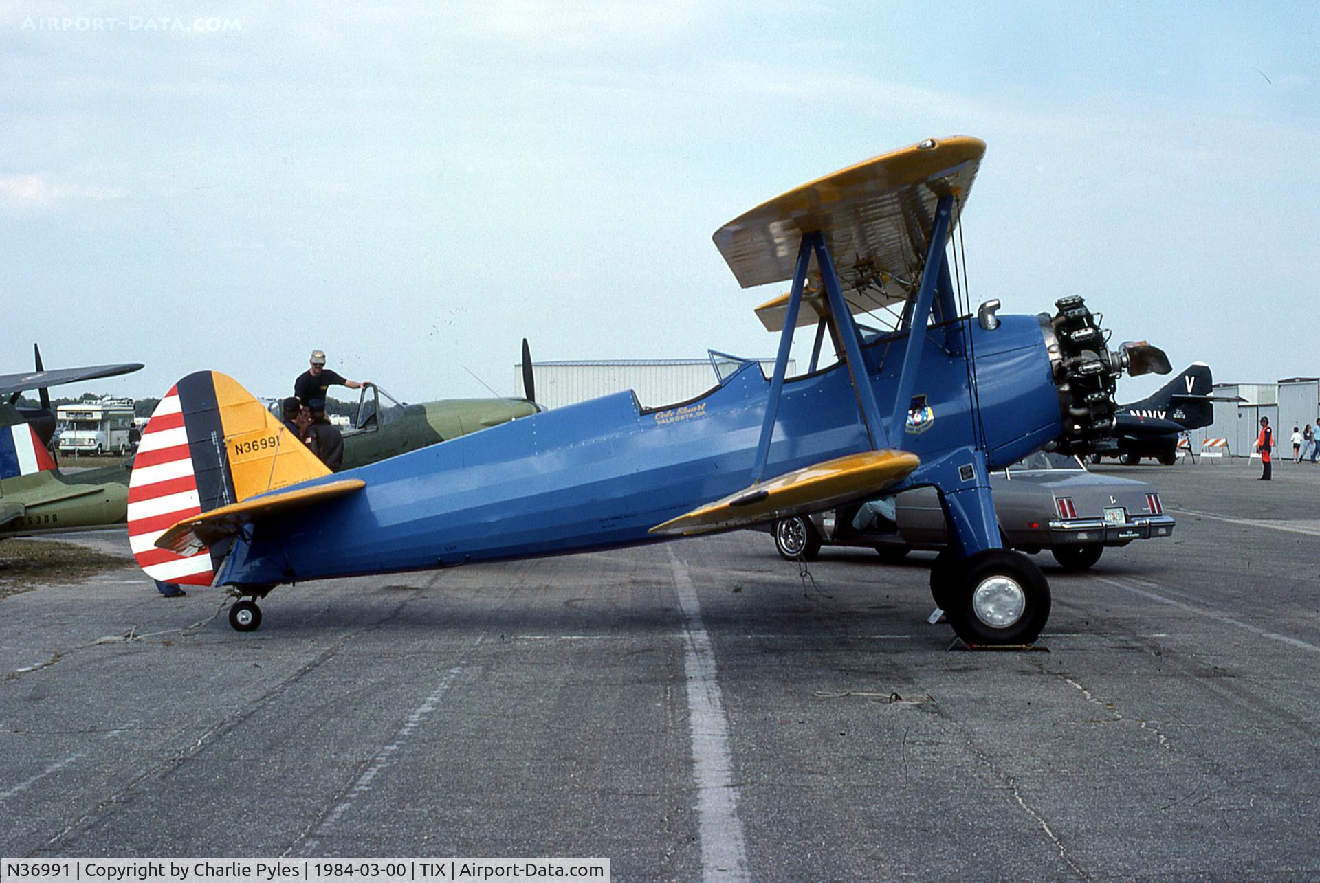 N36991, 1943 Boeing B75N1 C/N 75-7121, Ti-Co Show