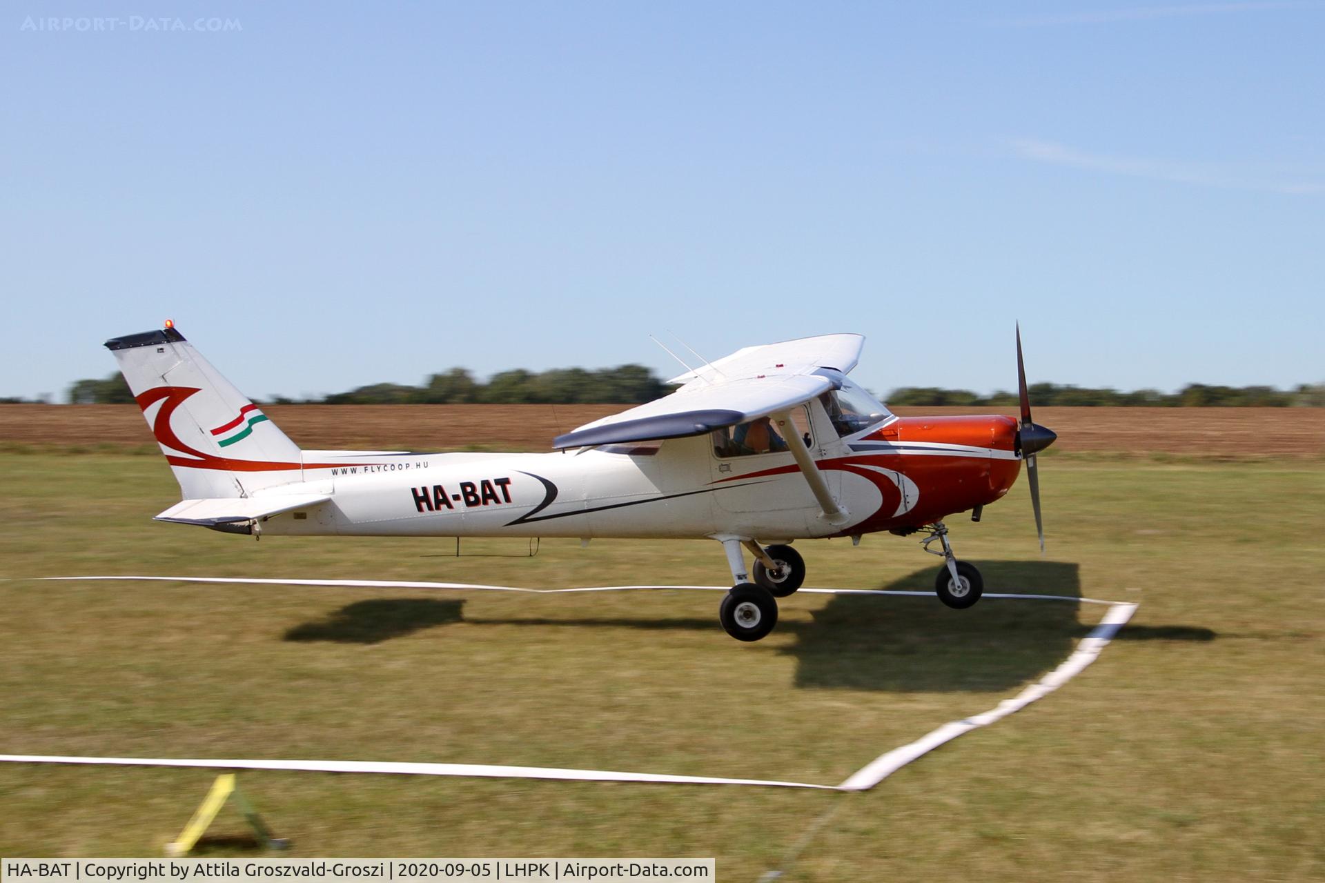 HA-BAT, Reims F152 C/N 1491, LHPK - Papkutapuszta Airfield, Hungary