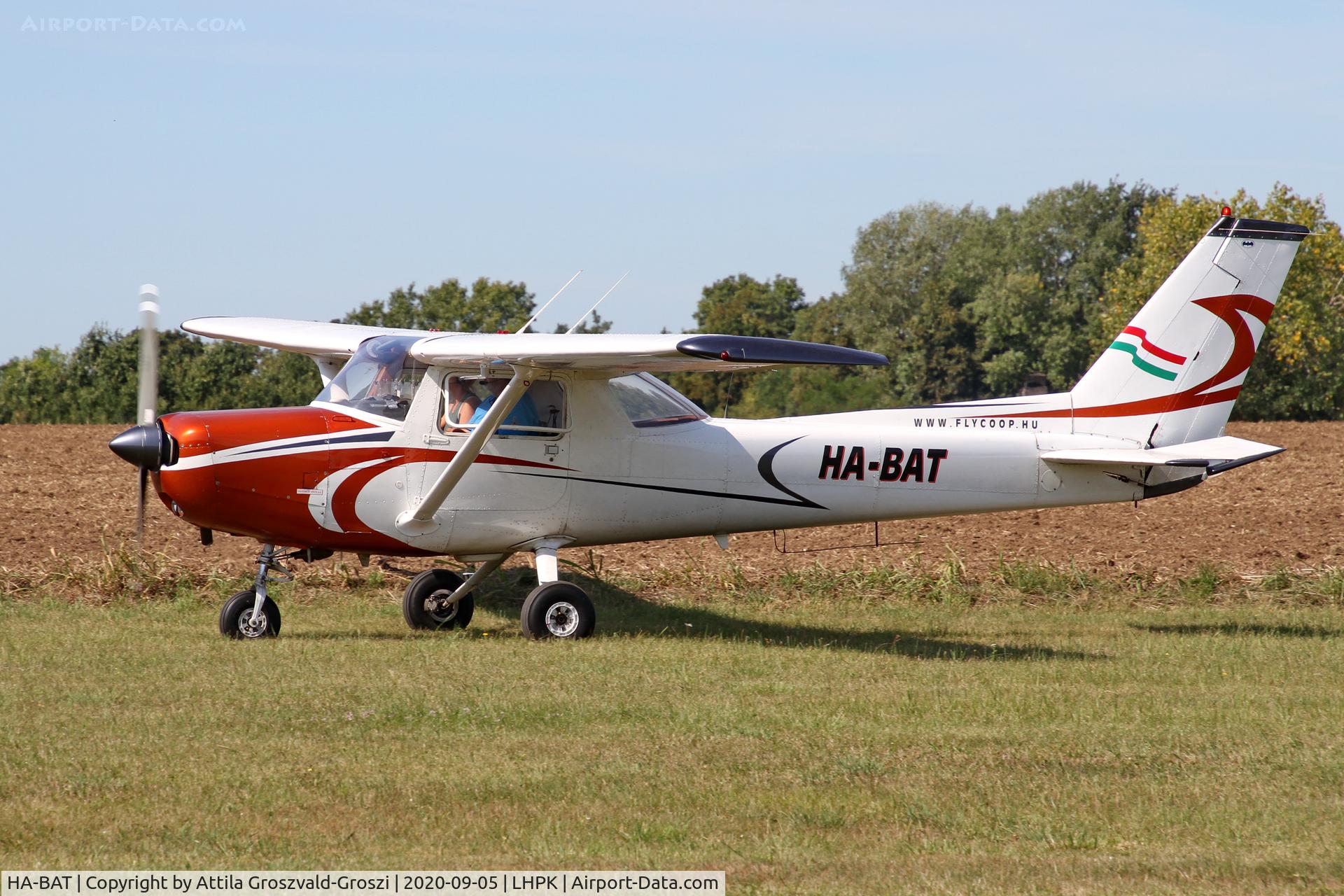 HA-BAT, Reims F152 C/N 1491, LHPK - Papkutapuszta Airfield, Hungary