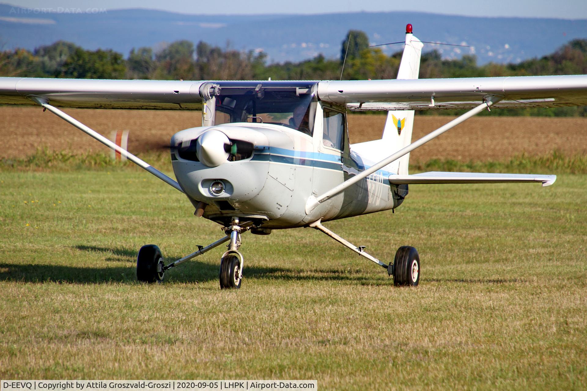 D-EEVQ, Reims F152 C/N 1655, LHPK - Papkutapuszta Airfield, Hungary