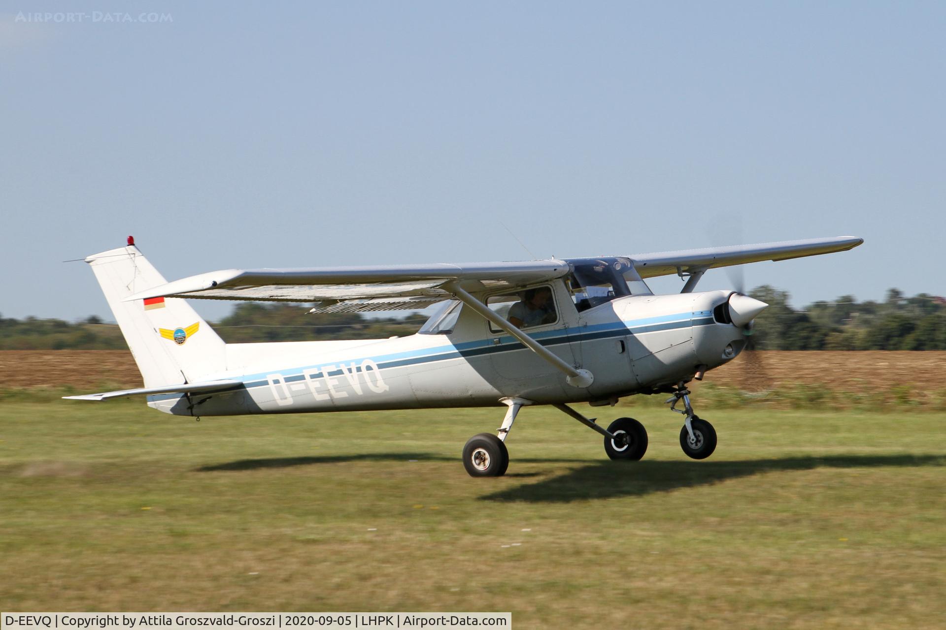 D-EEVQ, Reims F152 C/N 1655, LHPK - Papkutapuszta Airfield, Hungary