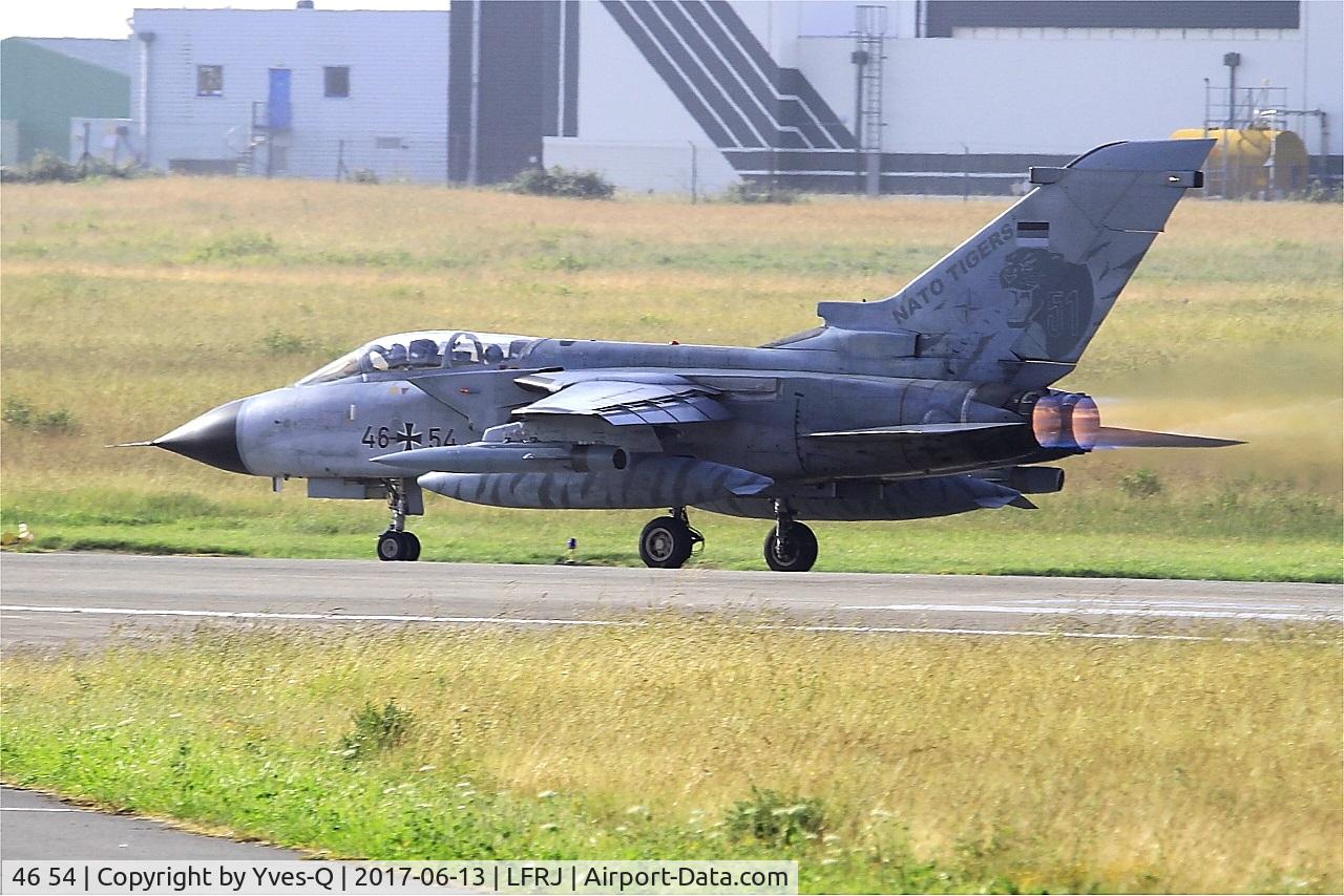 46 54, Panavia Tornado ECR C/N 898/GS287/4354, Panavia Tornado ECR, Take off rwy 26, Landivisiau Naval Air Base (LFRJ) Tiger Meet 2017