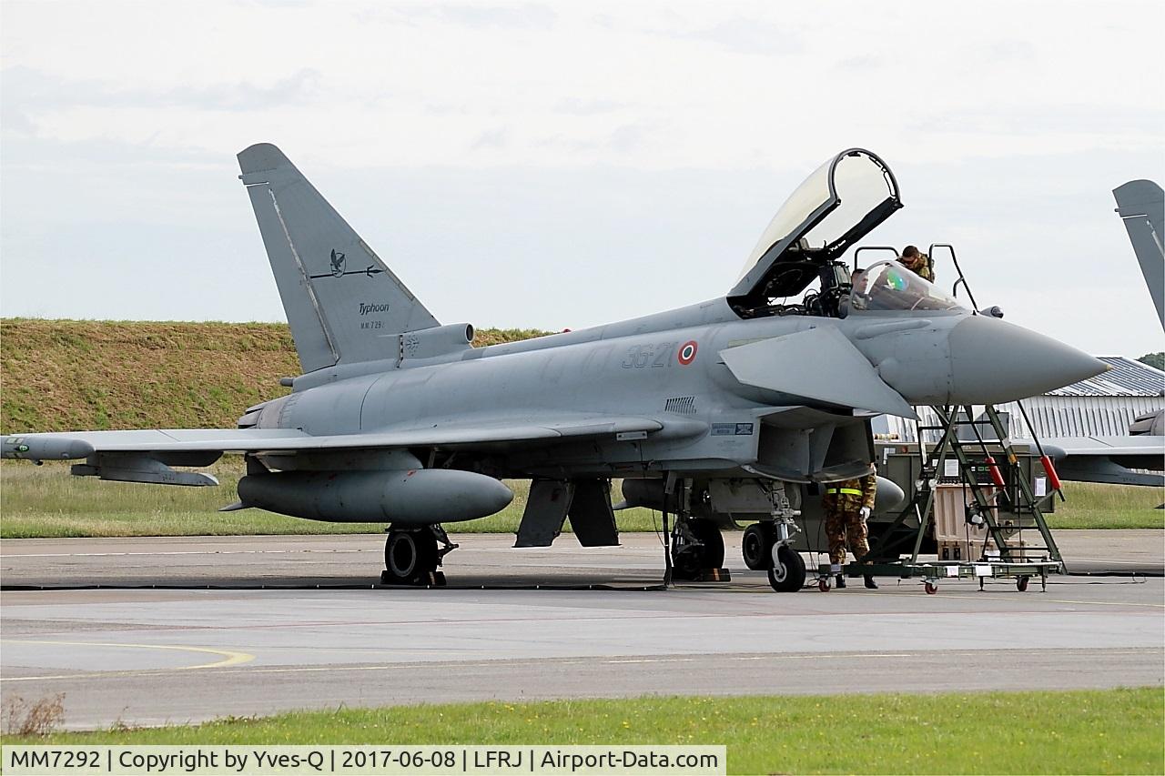 MM7292, Eurofighter EF-2000 Typhoon S C/N IS024, Eurofighter EF-2000 Typhoon S, Flight line, Landivisiau Naval Air Base (LFRJ) Tiger Meet 2017