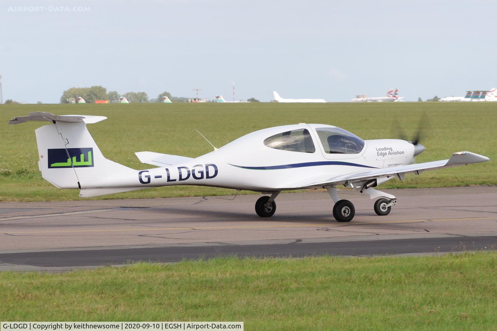 G-LDGD, 2008 Diamond DA-40D Diamond Star C/N 40.DS002, Leaving Norwich for Oxford.
