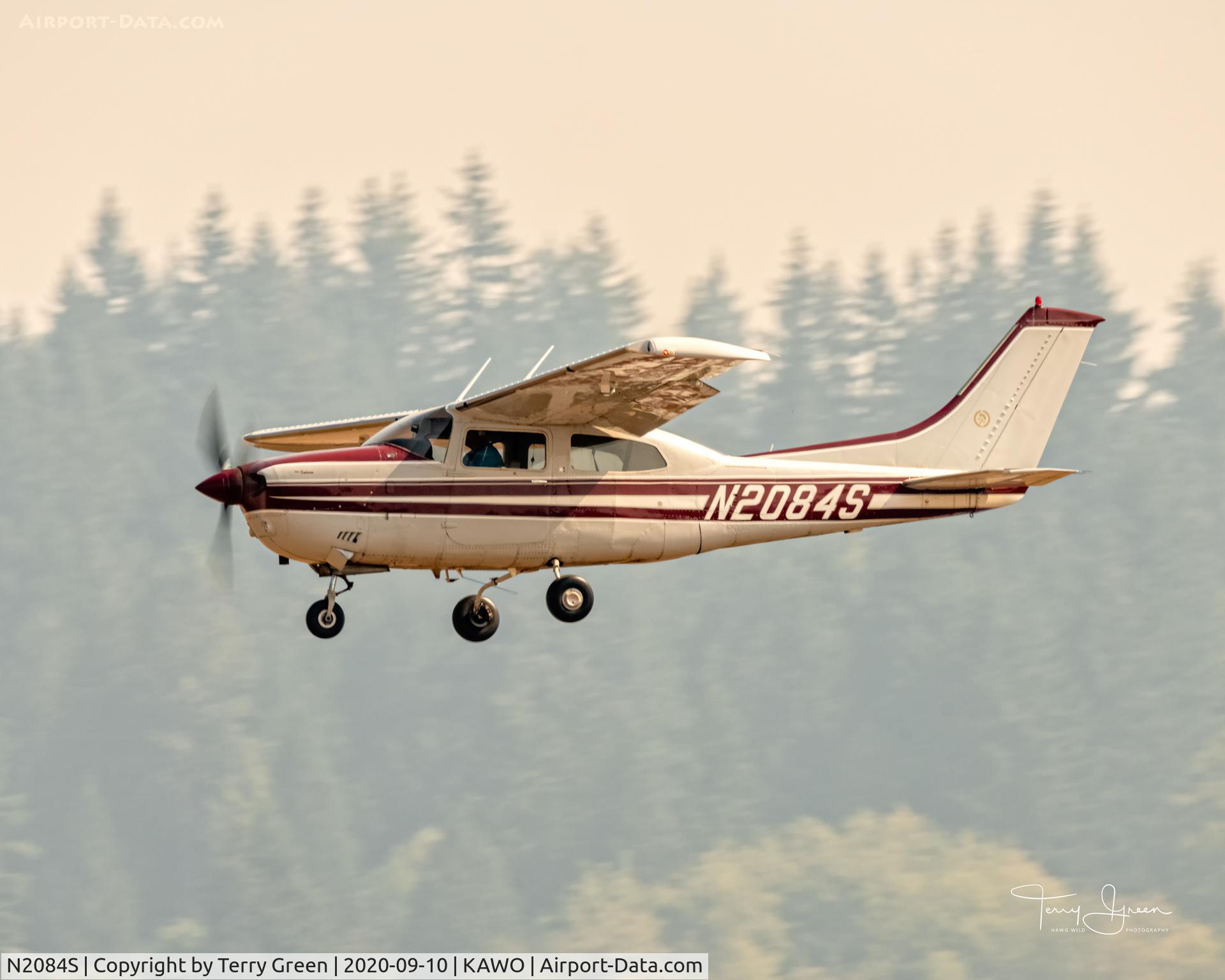 N2084S, 1975 Cessna T210L Turbo Centurion C/N 21061050, Smoke Filled Sky @ KAWO