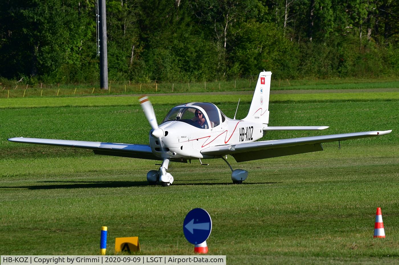 HB-KOZ, 2008 Tecnam P-2002JF Sierra C/N 100, let's find the way to Gruyeres castle