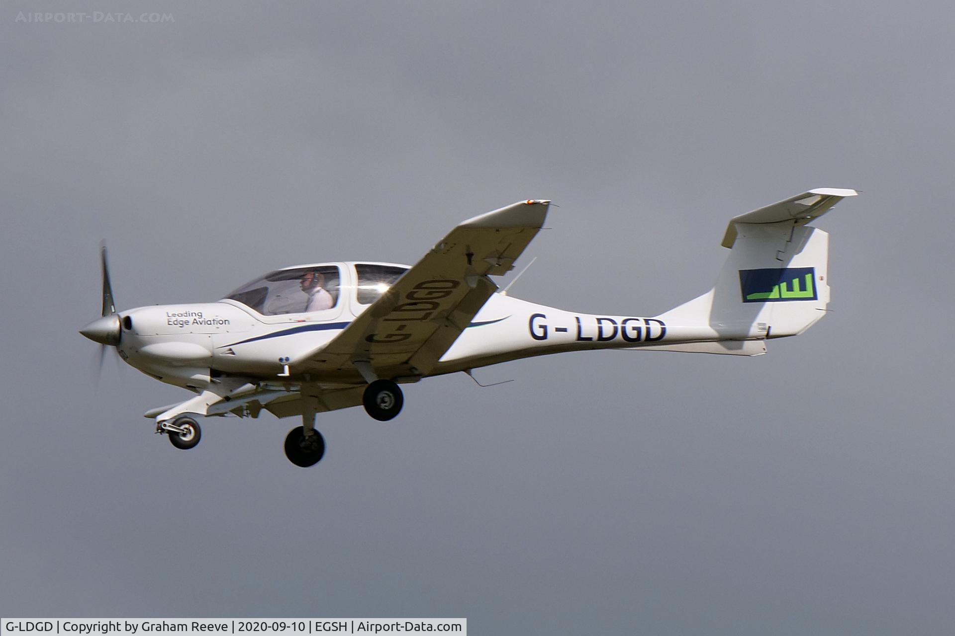 G-LDGD, 2008 Diamond DA-40D Diamond Star C/N 40.DS002, Landing at Norwich.