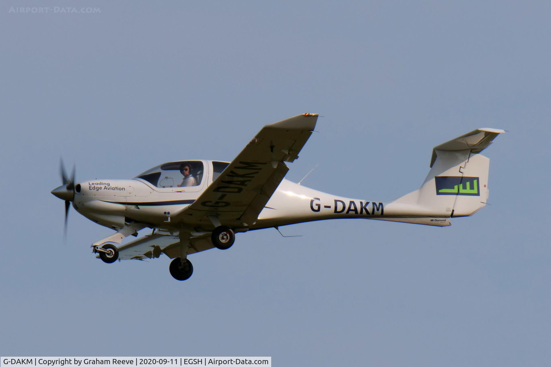 G-DAKM, 2006 Diamond DA-40D Diamond Star C/N D4.222, Landing at Norwich.