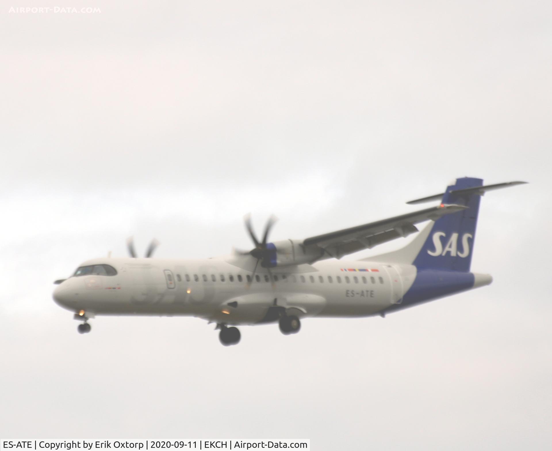 ES-ATE, 2013 ATR 72-600 (72-212A) C/N 1120, ES-ATE landing rw 22L