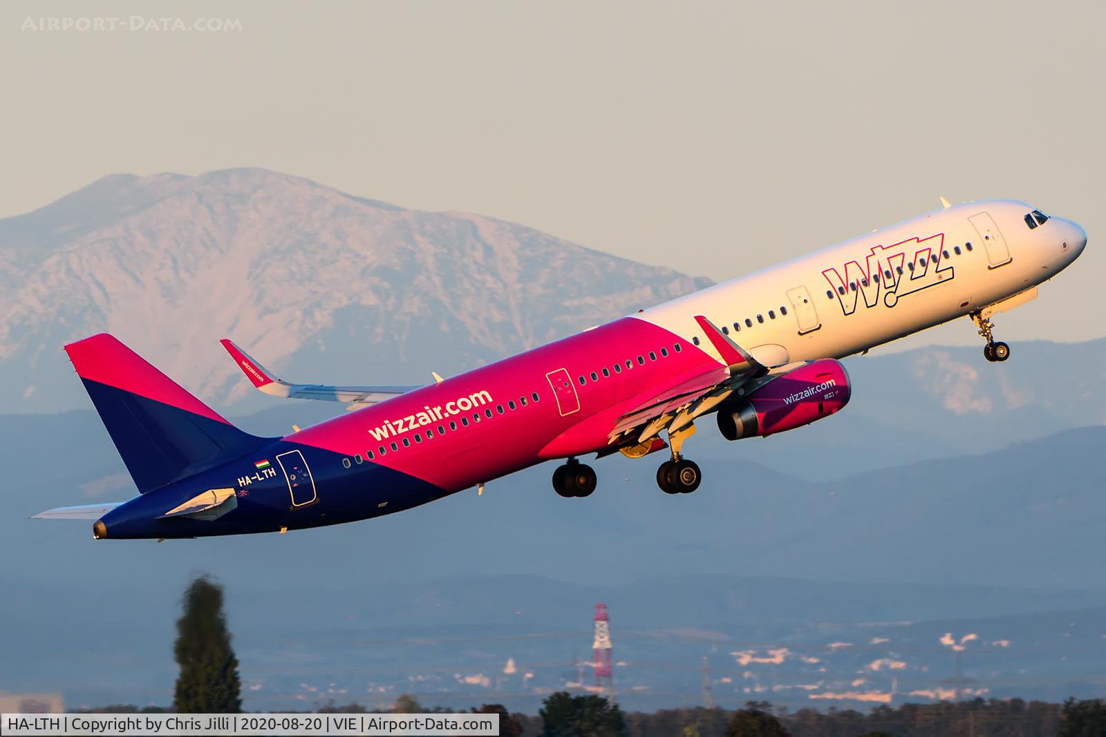 HA-LTH, Airbus A321-231 C/N 8724, Wizzair