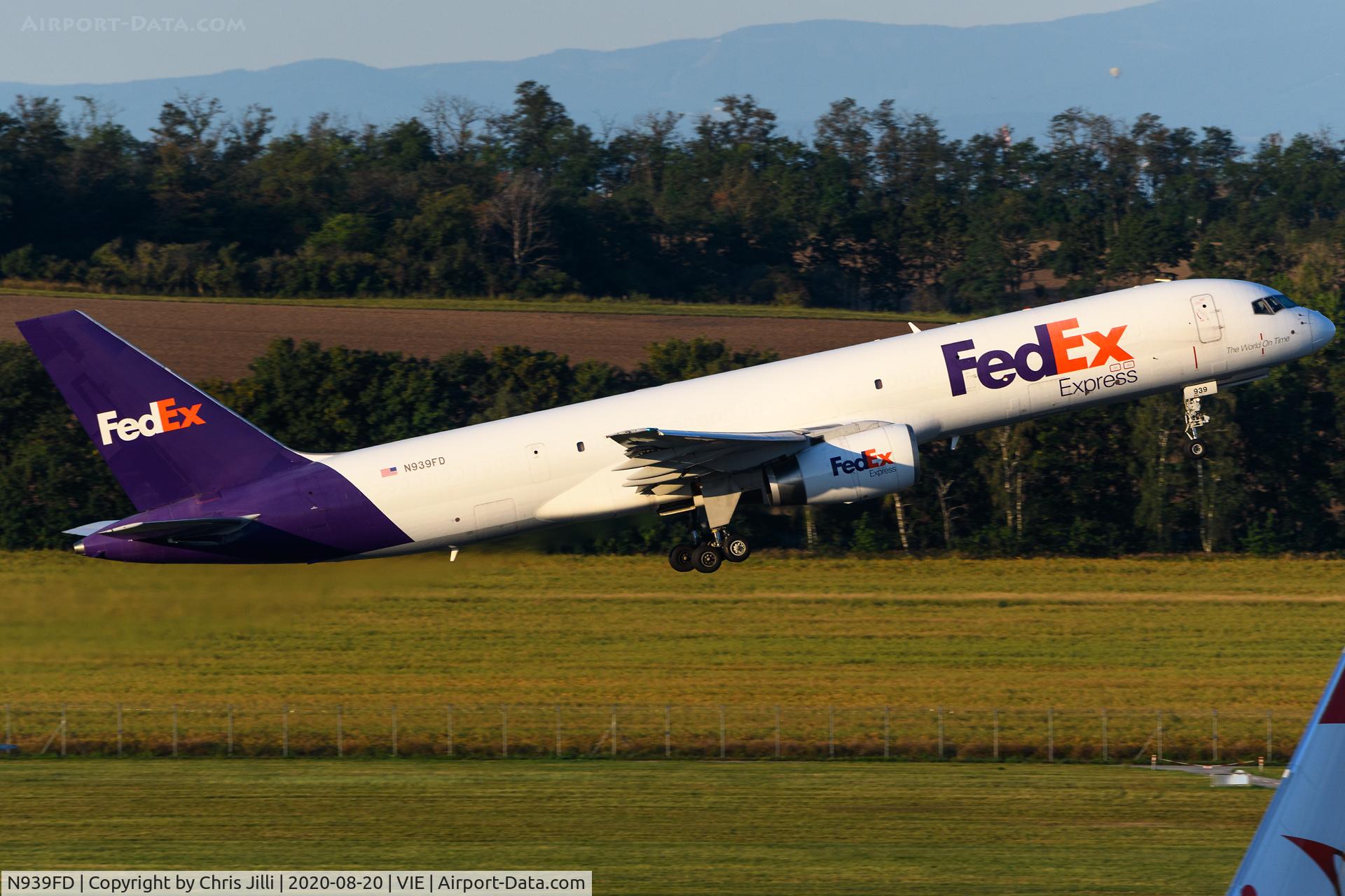 N939FD, 1989 Boeing 757-23A C/N 24528, FedEx Express