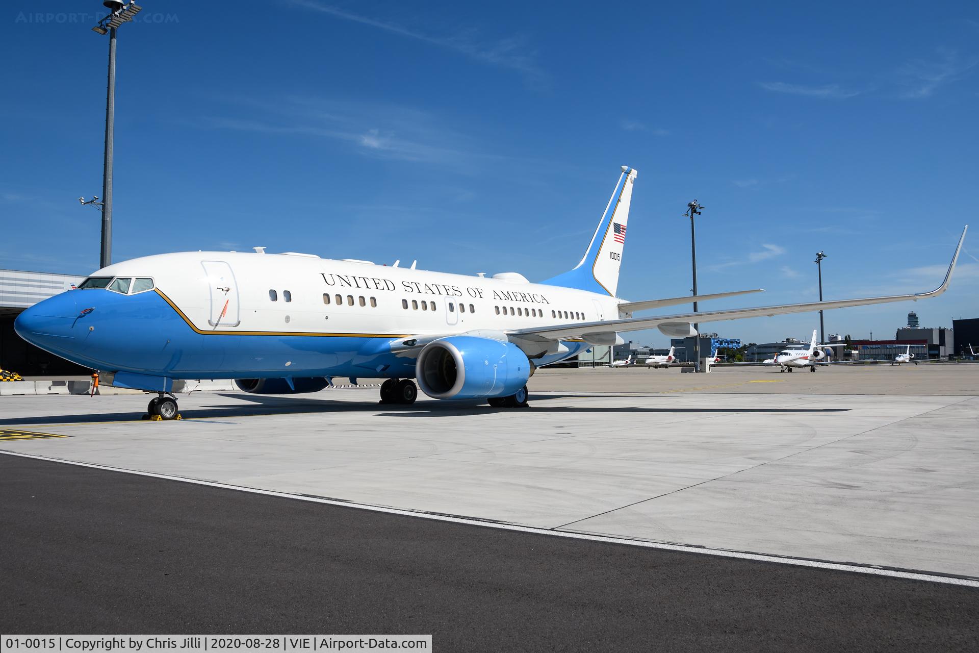 01-0015, 2001 Boeing C-40B (737-7FD BBJ) C/N 32916, US Air Force