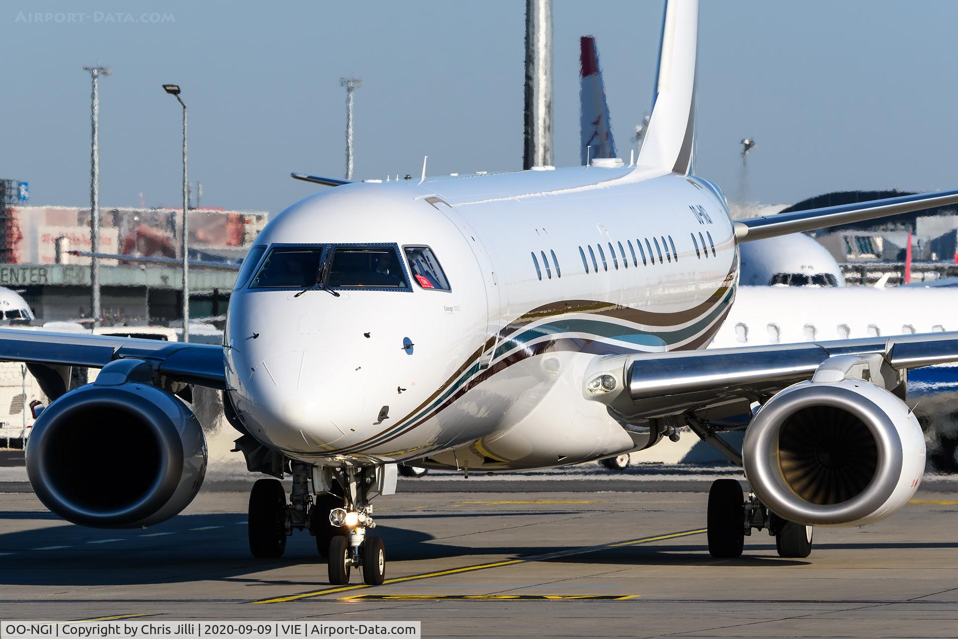 OO-NGI, 2013 Embraer ERJ-190-100ECJ Lineage 1000 C/N 19000611, Flying Service