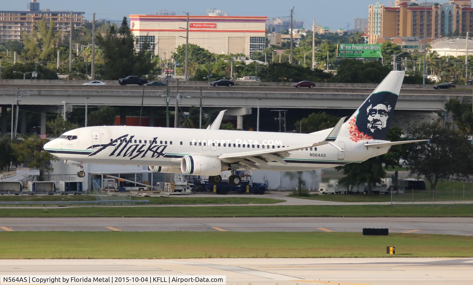 N564AS, 2006 Boeing 737-890 C/N 35103, FLL 2015