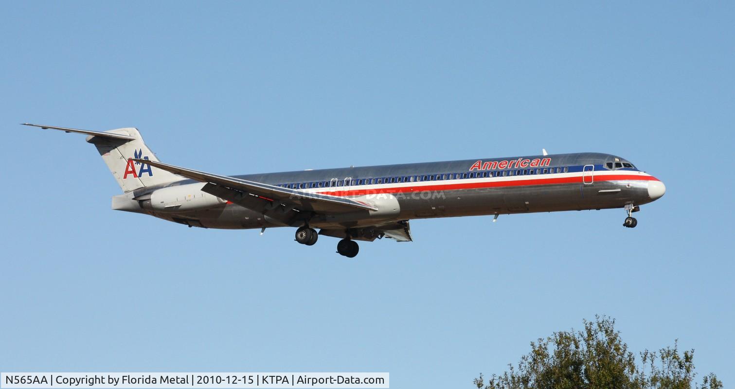 N565AA, 1987 McDonnell Douglas MD-83 (DC-9-83) C/N 49347, TPA 2010