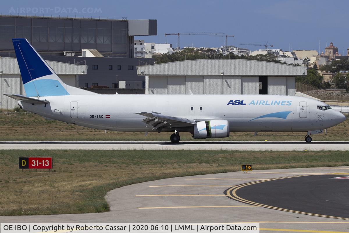OE-IBO, 1998 Boeing 737-490(F) C/N 29270, Runway 31