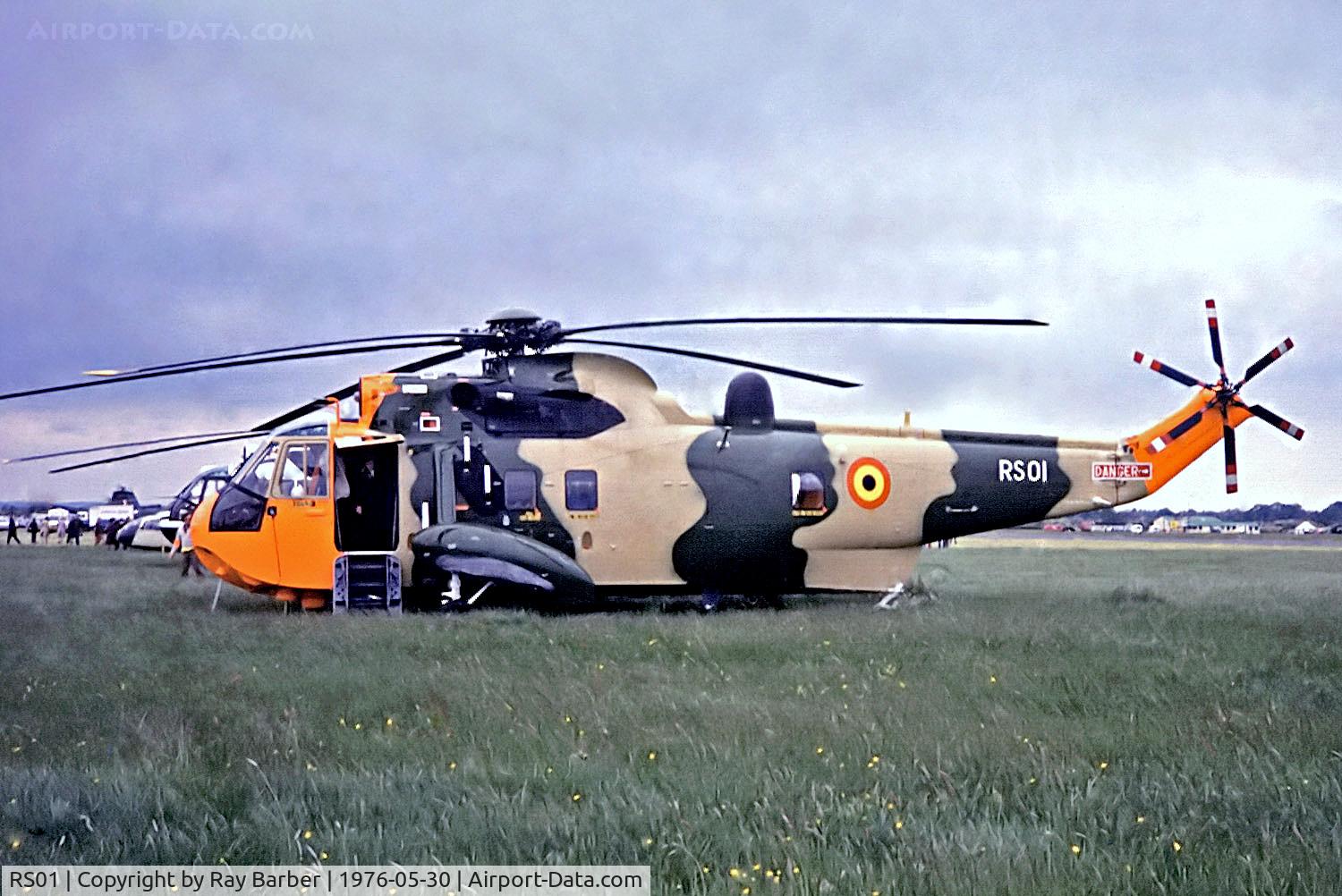 RS01, 1976 Westland Sea King Mk.48 C/N WA831, RS-01   (RS01) Westland Sea King Mk.48 [WA831] (Belgian Air Force) Weston-super-Mare~G 30/05/1976