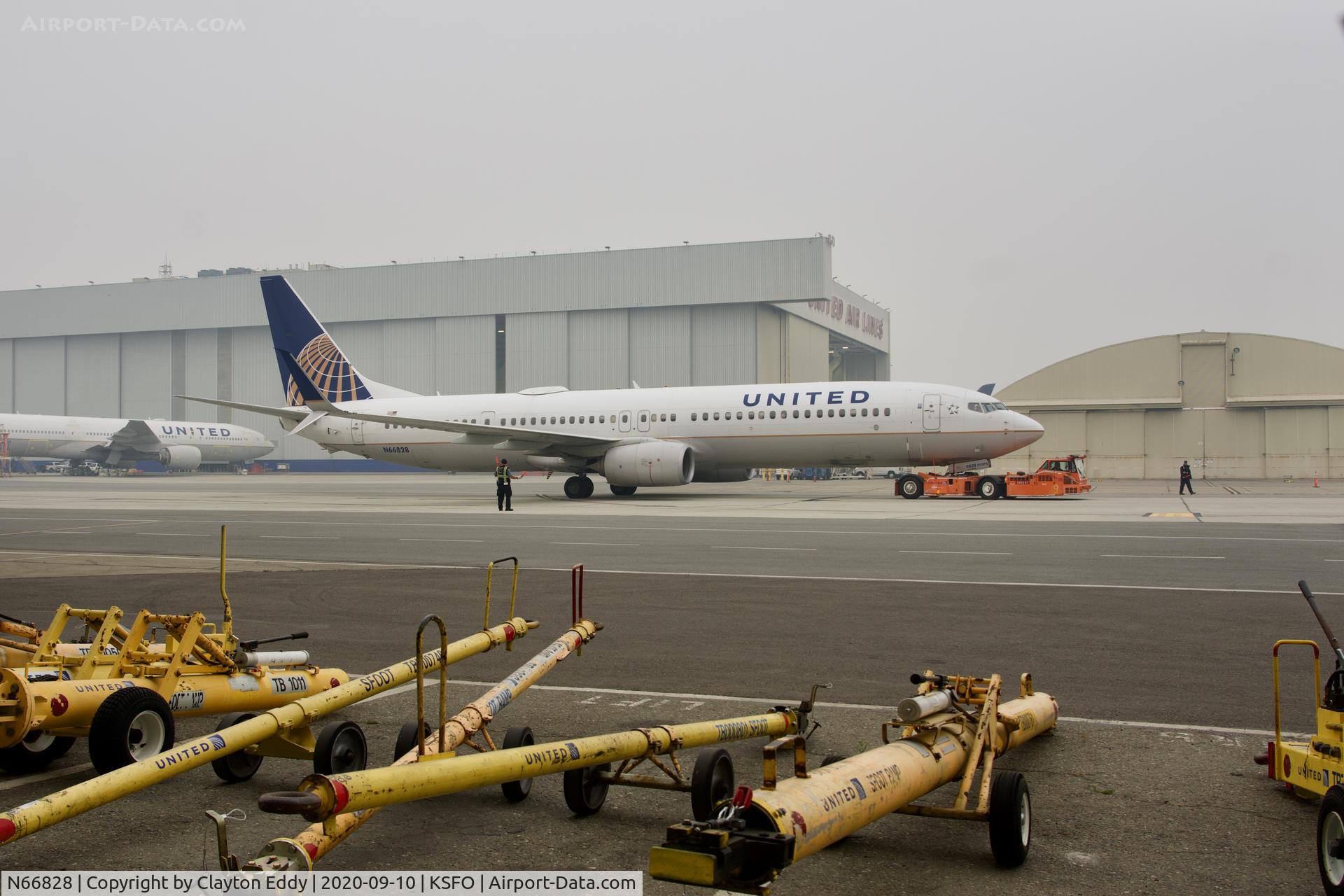 N66828, 2014 Boeing 737-924/ER C/N 44580, SFO 2020.