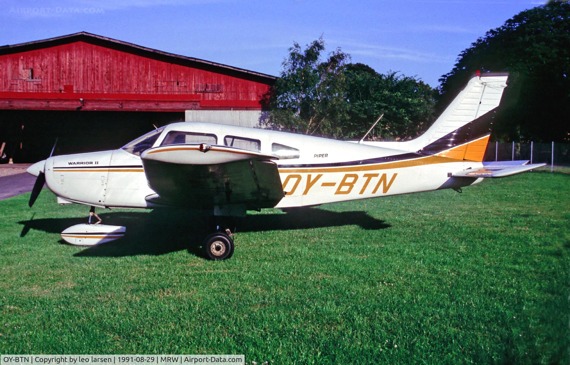 OY-BTN, 1977 Piper PA-28-161 Warrior II C/N 28-7816147, Maribo 29.8.1991