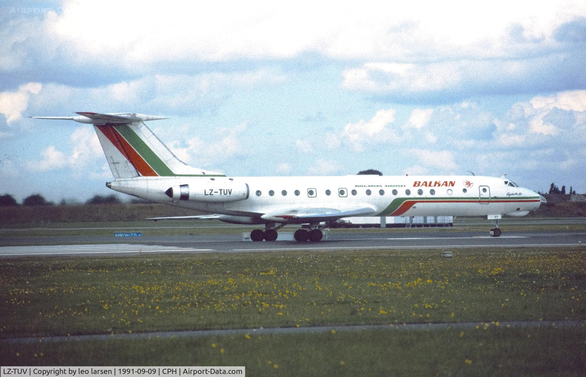 LZ-TUV, 1971 Tupolev Tu-134A-3 C/N 1351408, Copenhagen 9.9.1991