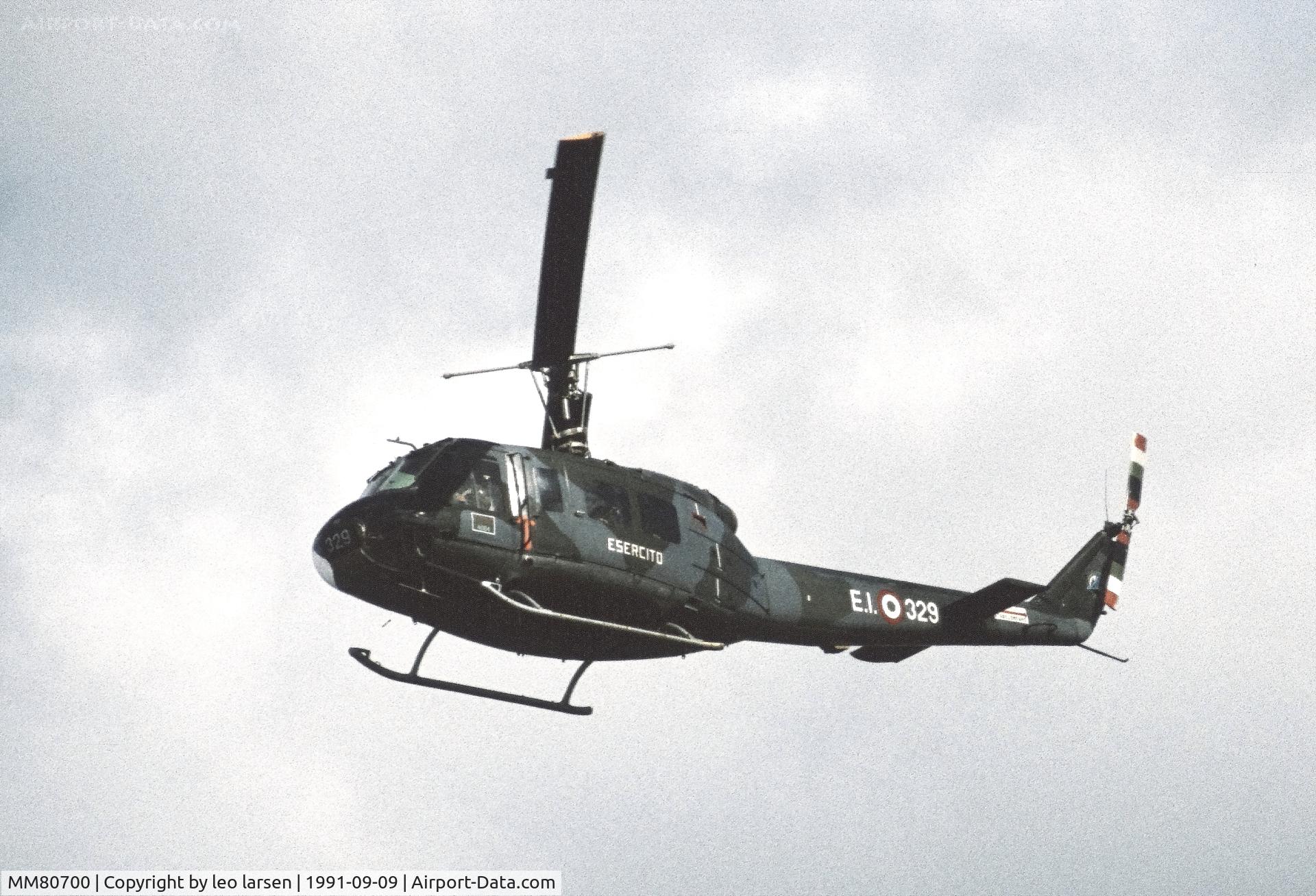 MM80700, Agusta AB 205-1 C/N 4229, Værløse AB 9.9.1991