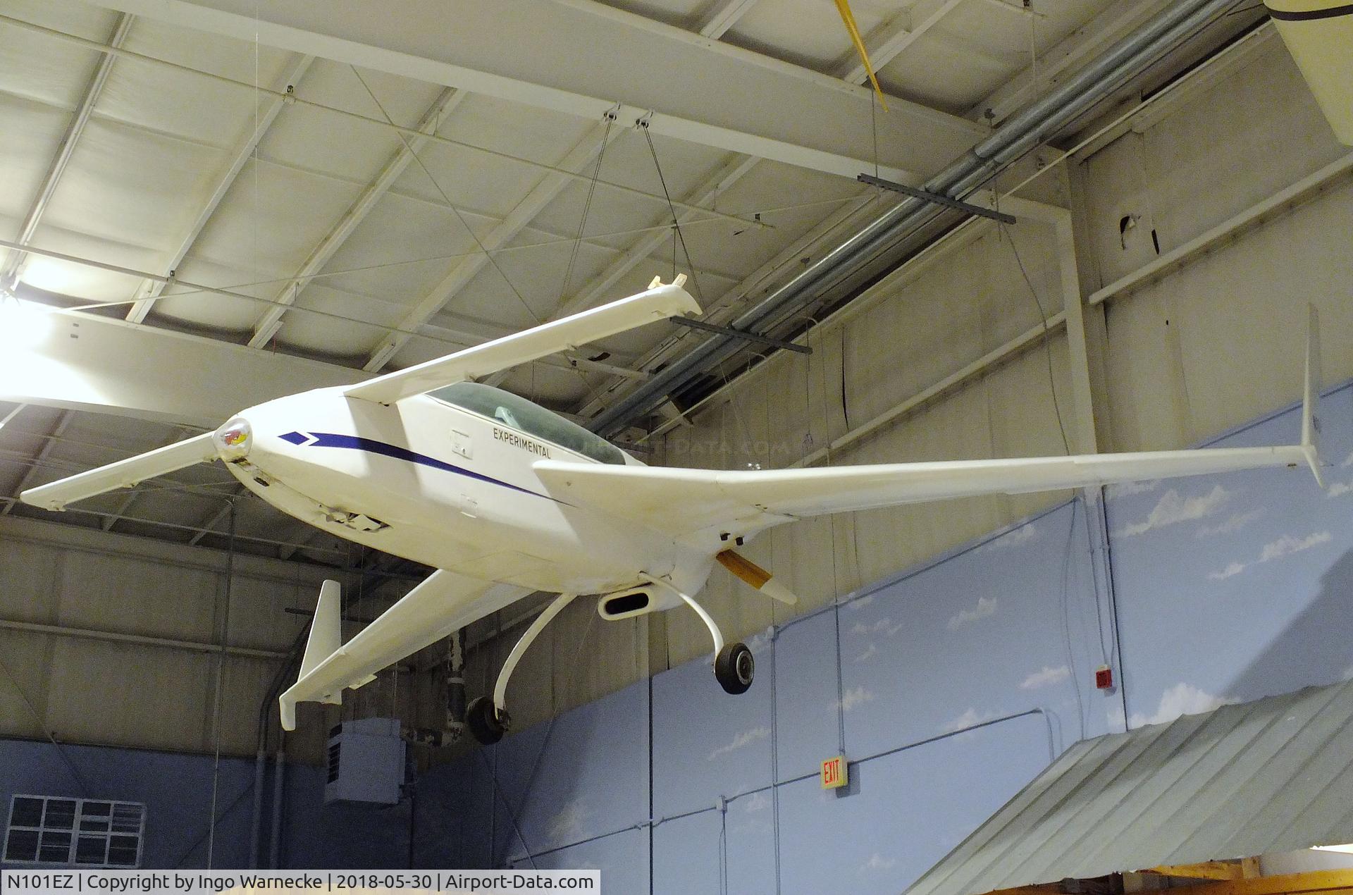N101EZ, 1978 Rutan VariEze C/N 1182, Rutan (Frierson) VariEze at the Southern Museum of Flight, Birmingham AL