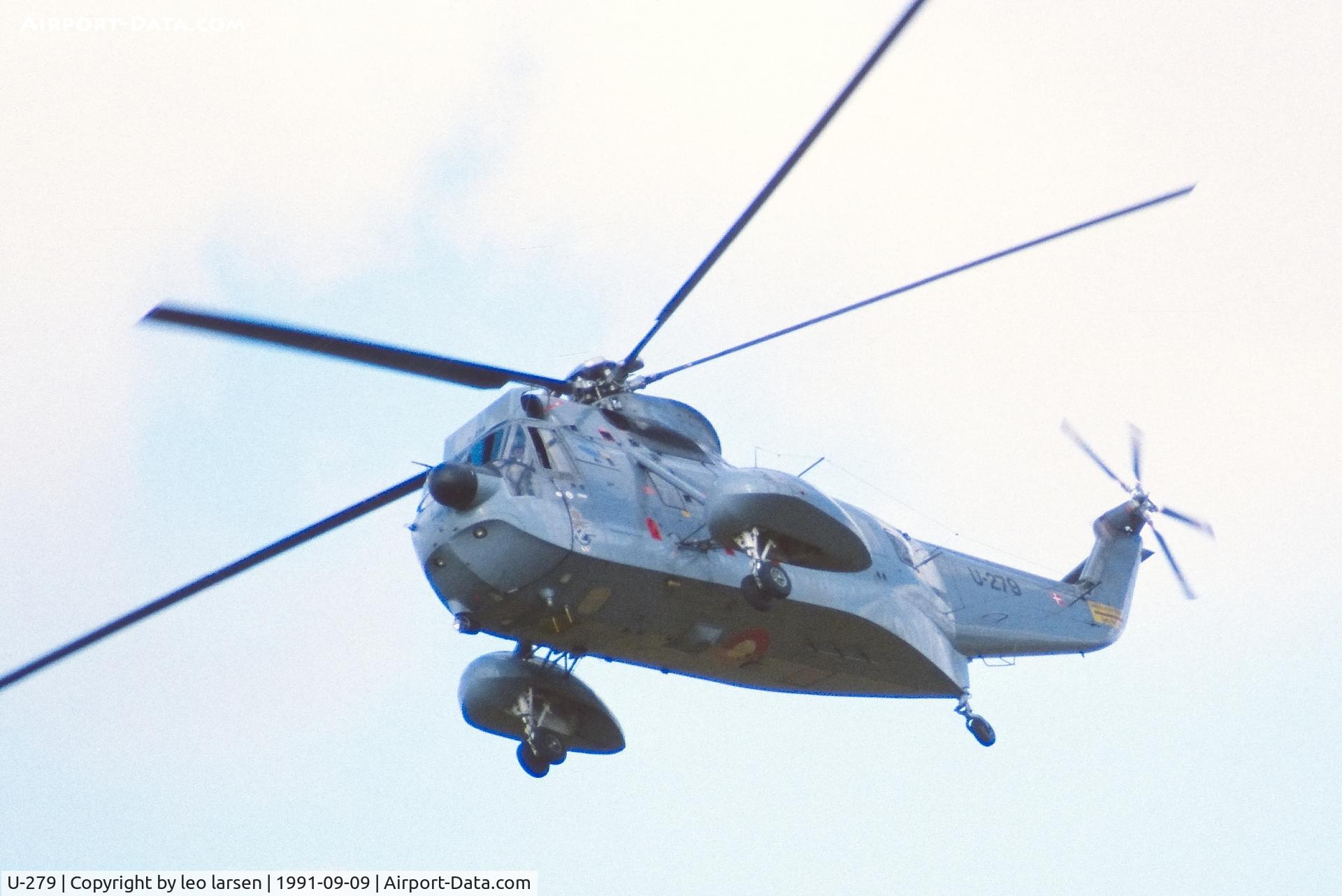 U-279, 1965 Sikorsky S-61A C/N 61279, Værløse AB 9.9.1991