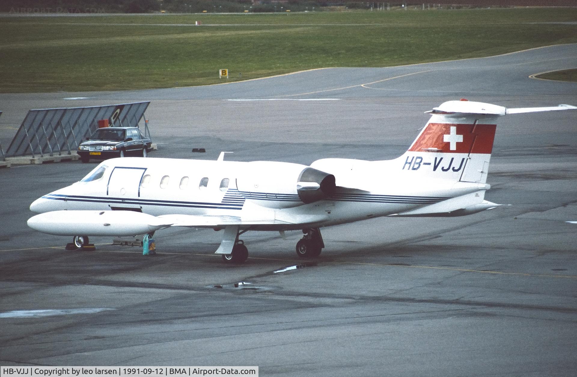 HB-VJJ, 1989 Learjet 35A C/N 35A-649, Bromma Stockholm 12.9.1991
